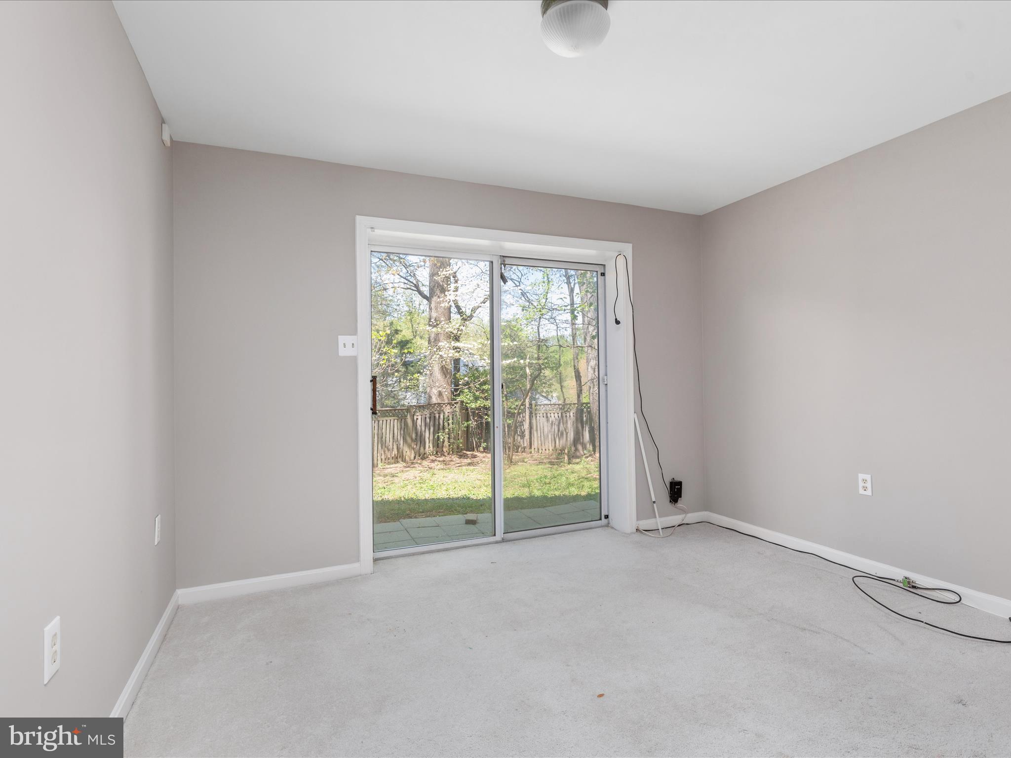 BURKEWOOD GLENN - Residential