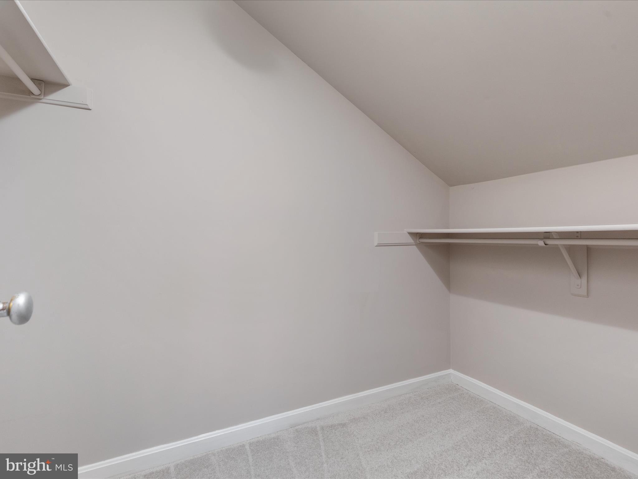 BURKEWOOD GLENN - Residential