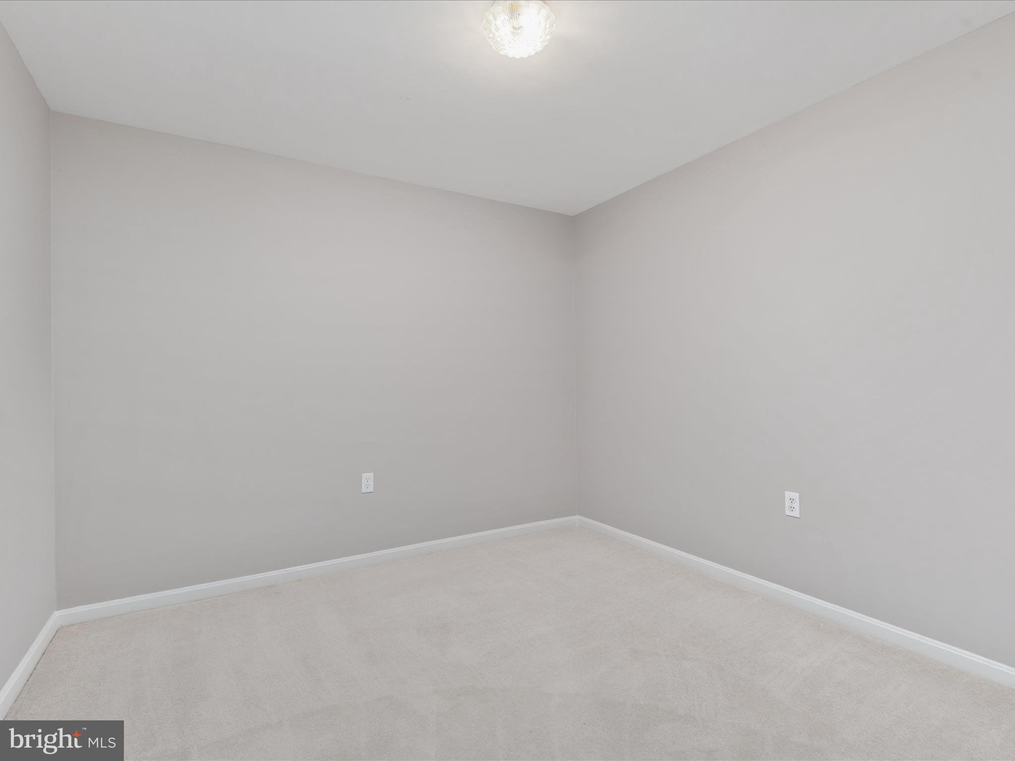 BURKEWOOD GLENN - Residential