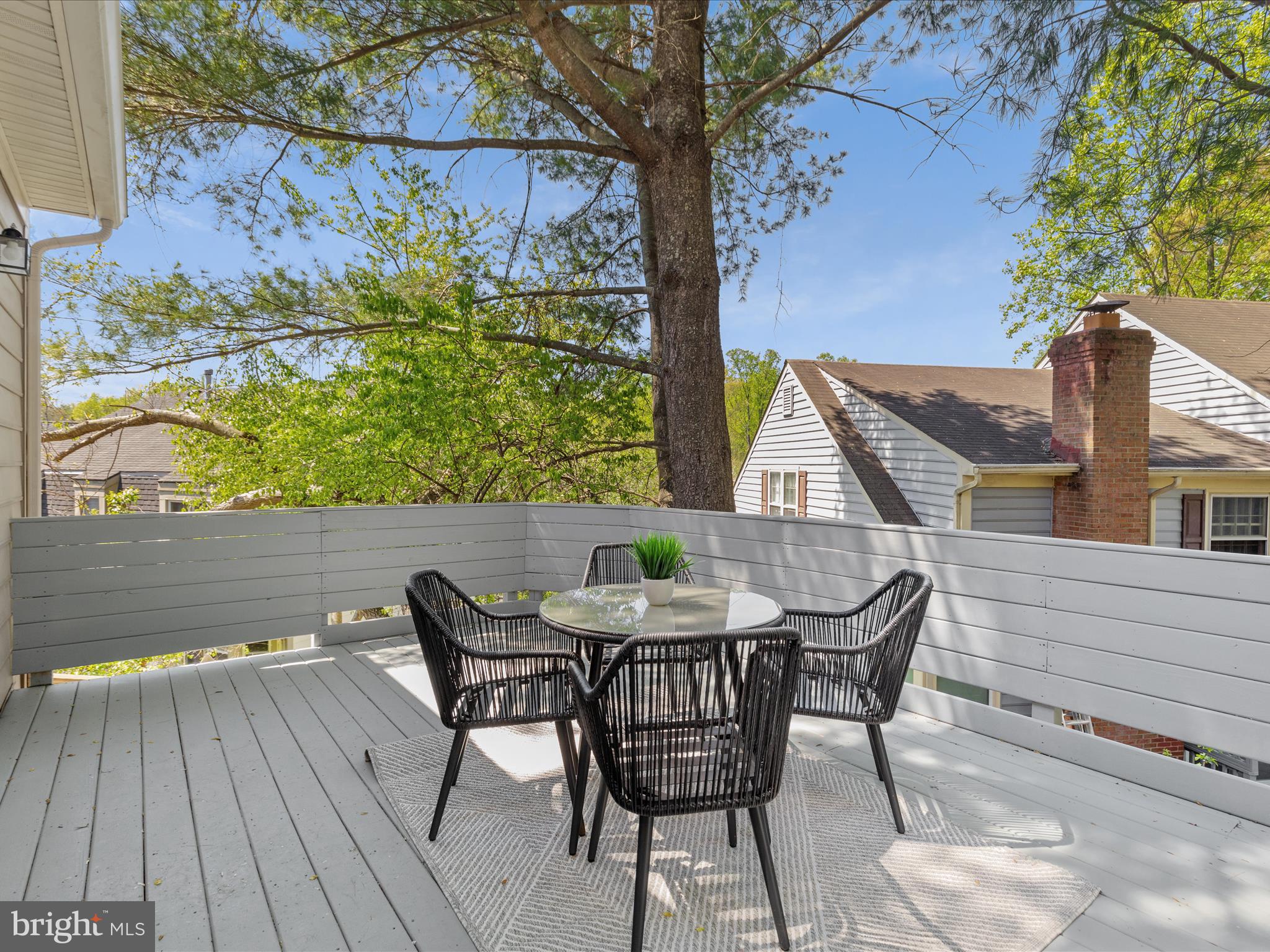 BURKEWOOD GLENN - Residential