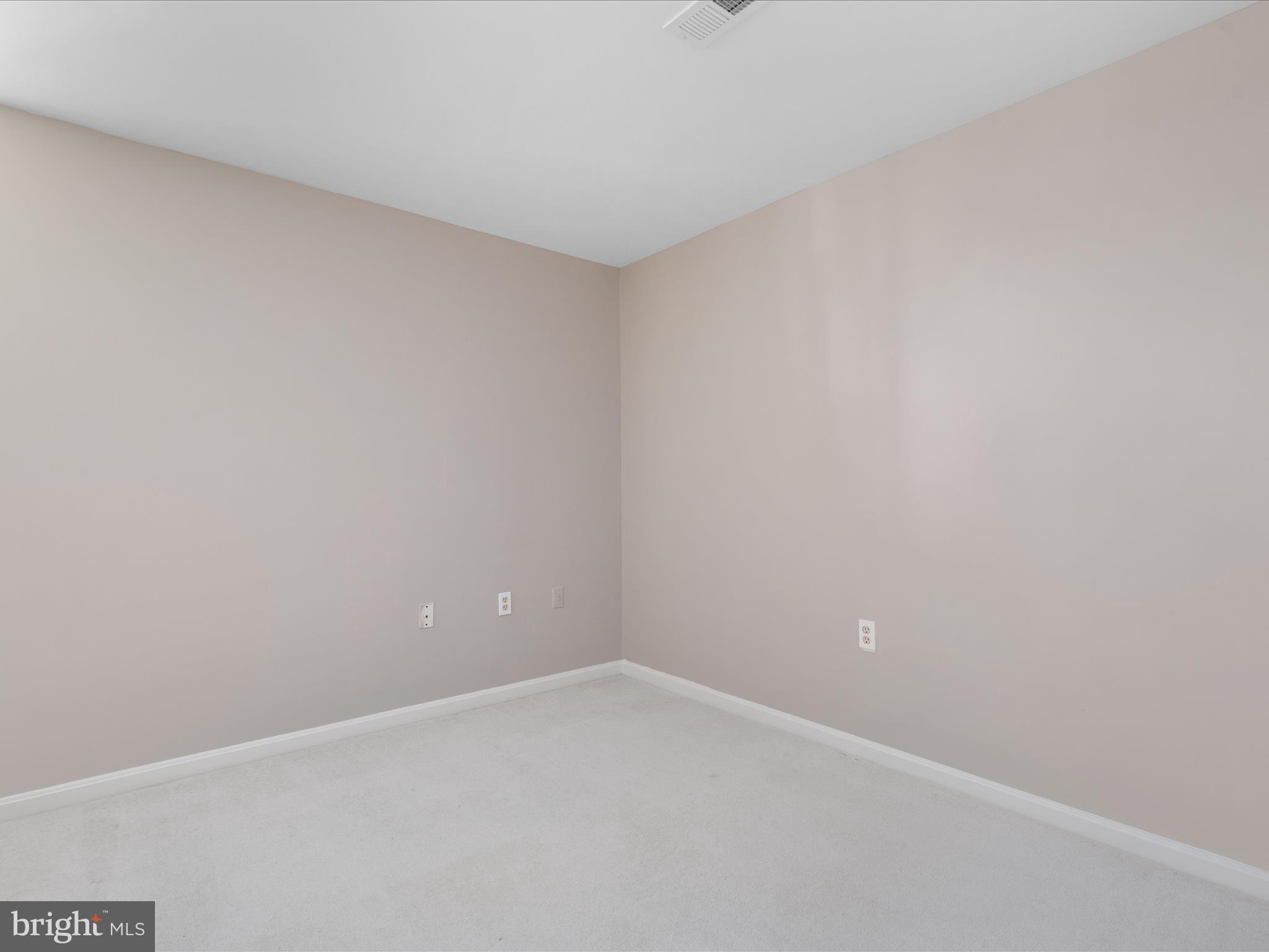 BURKEWOOD GLENN - Residential