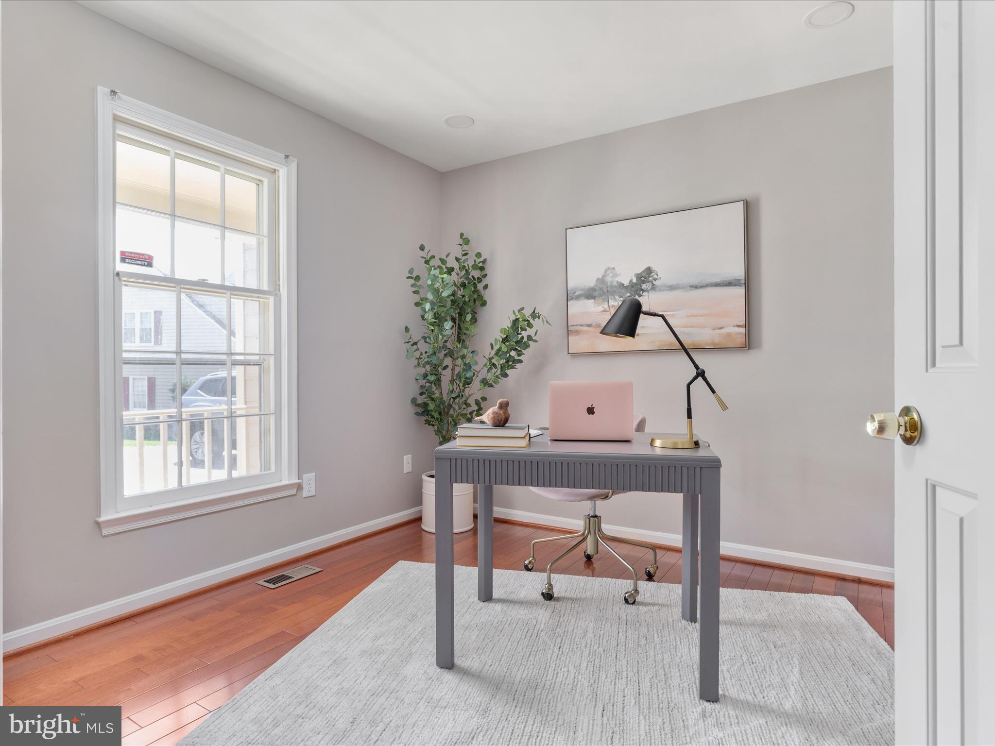 BURKEWOOD GLENN - Residential