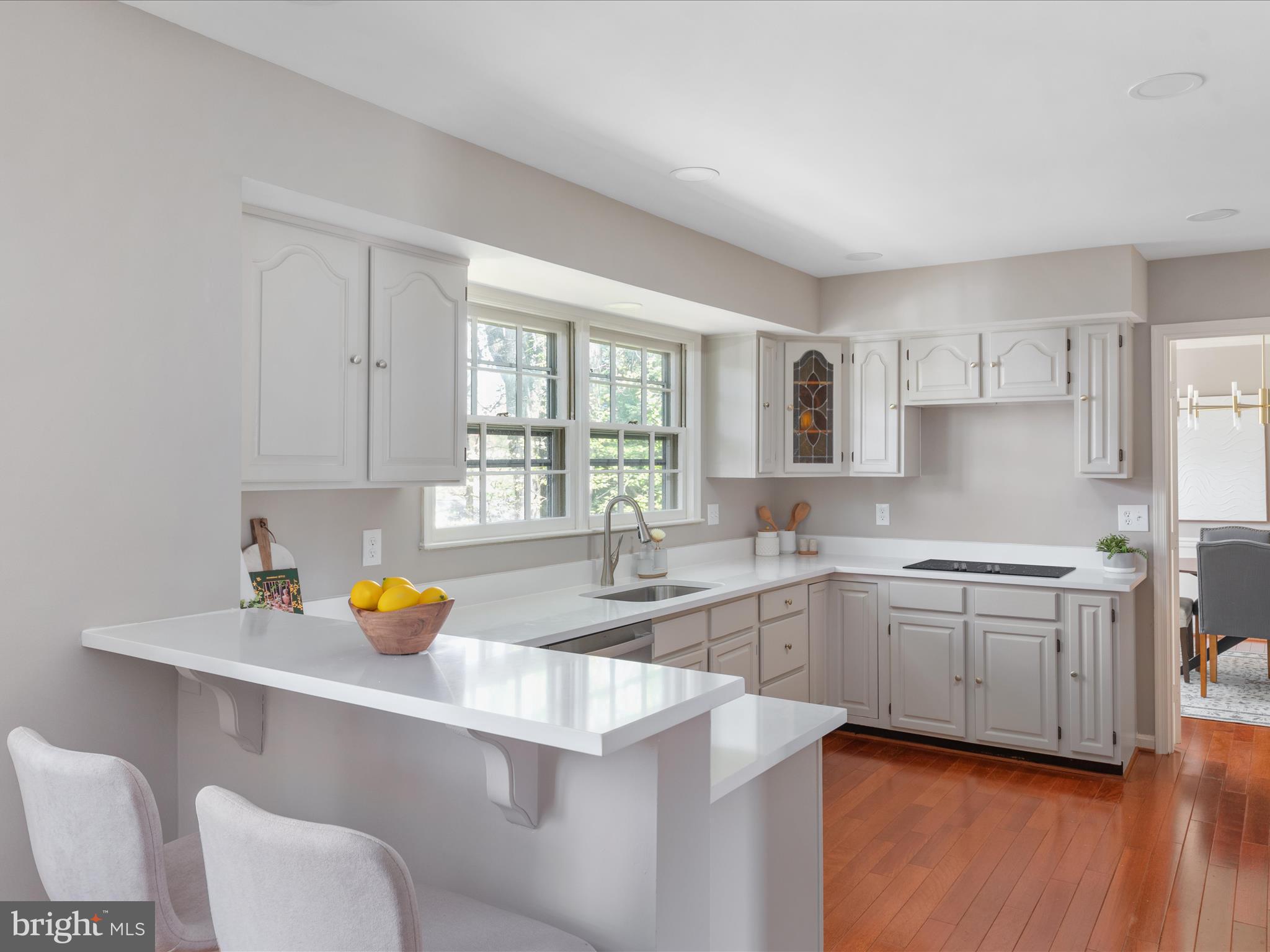 BURKEWOOD GLENN - Residential