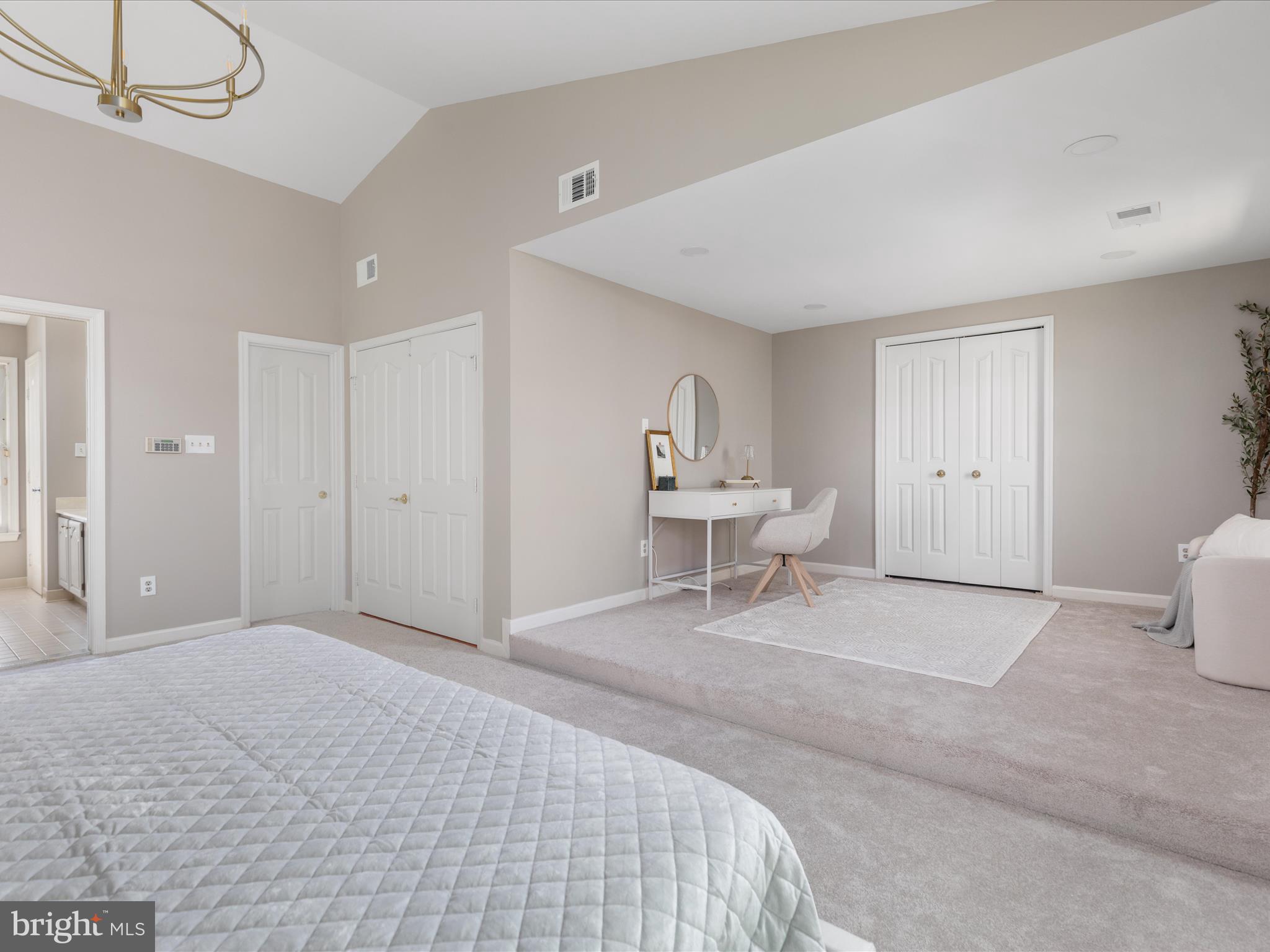 BURKEWOOD GLENN - Residential