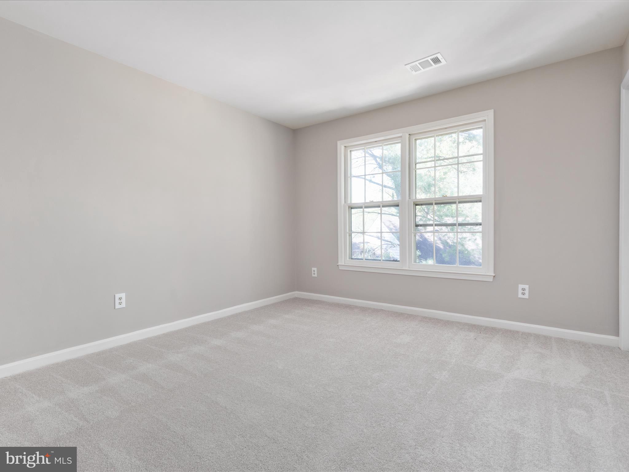 BURKEWOOD GLENN - Residential