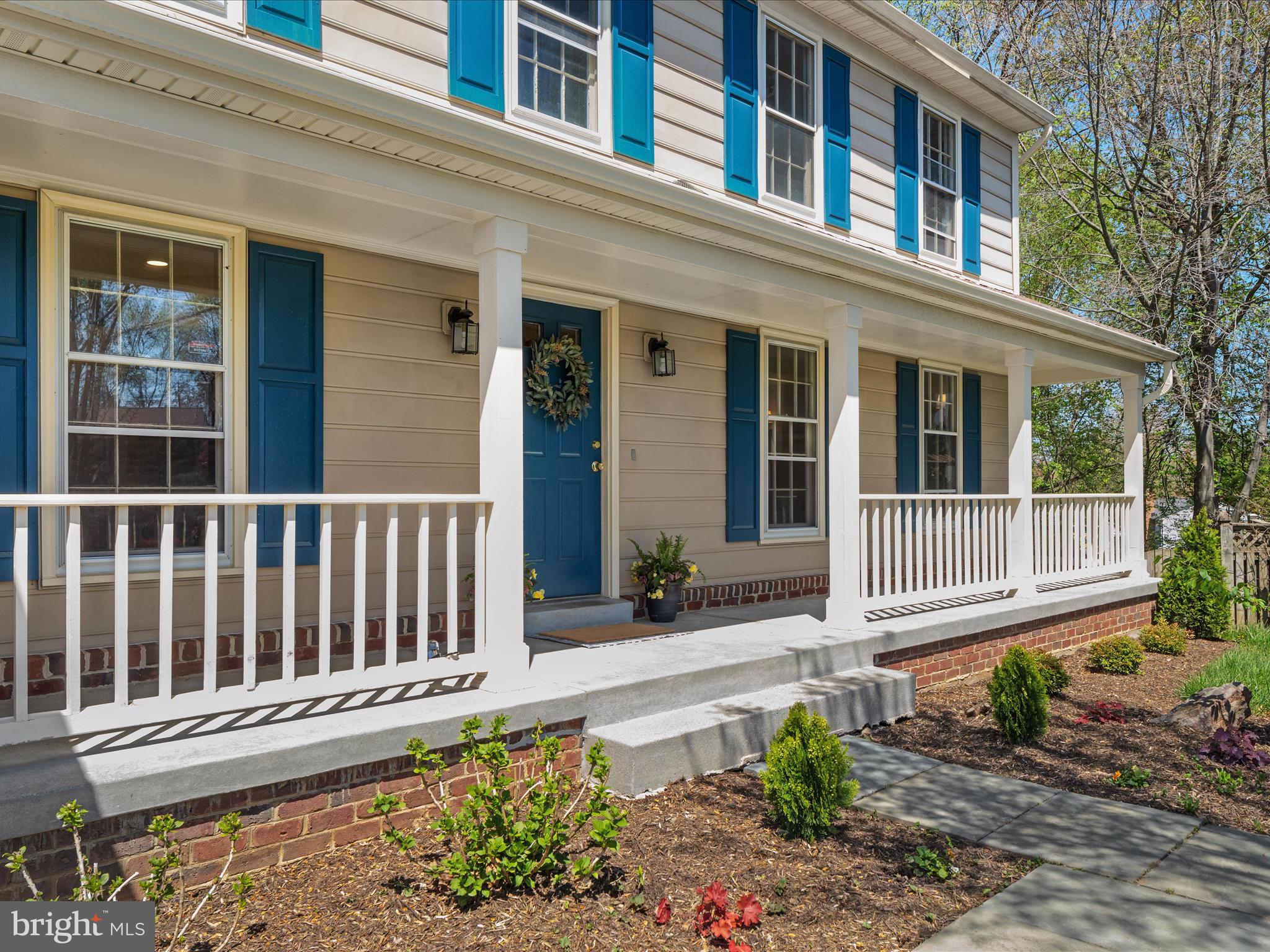 BURKEWOOD GLENN - Residential