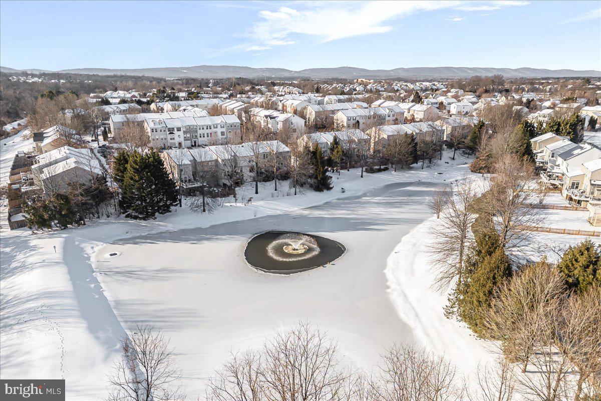 GREENHILL CROSSING - Residential