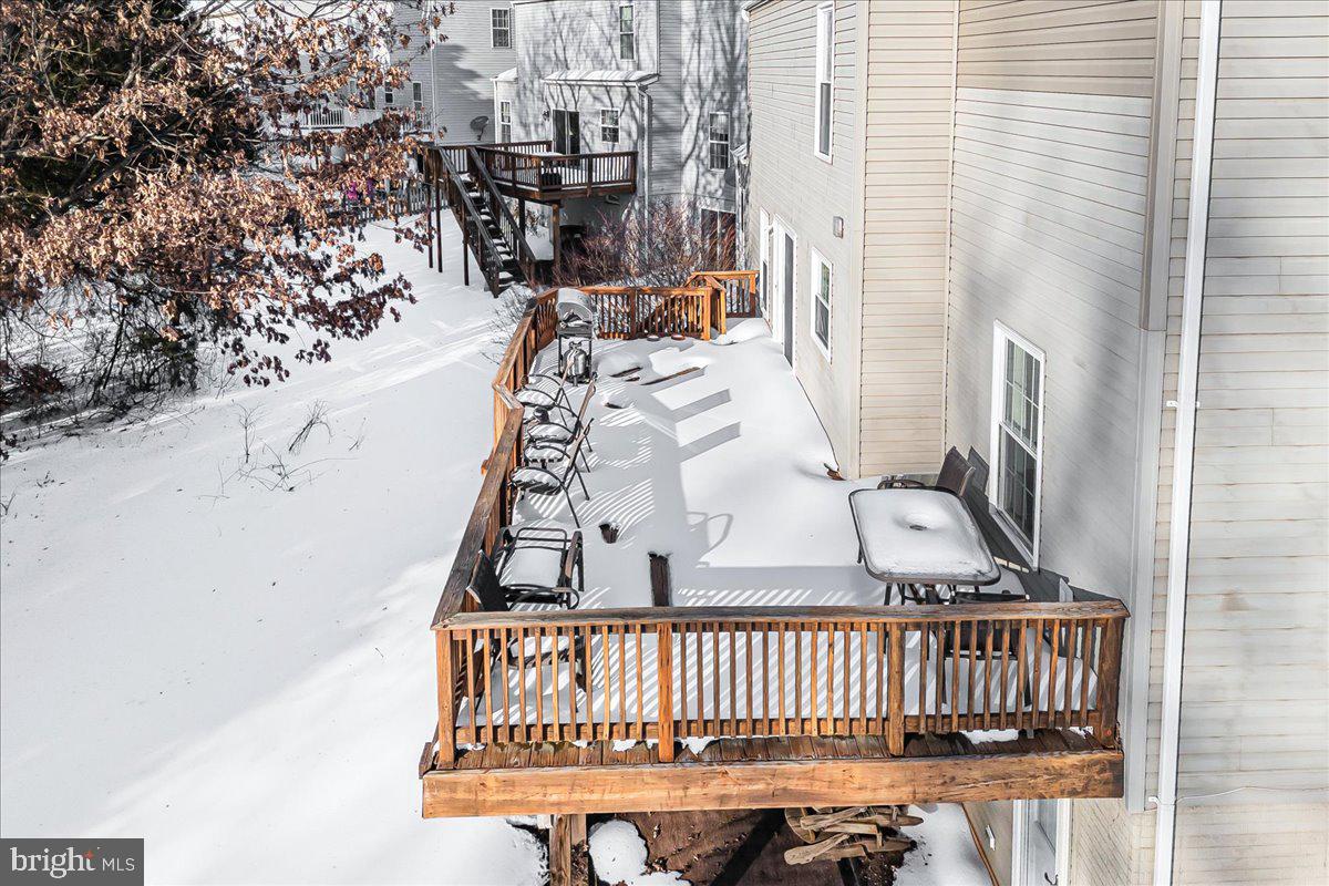 GREENHILL CROSSING - Residential