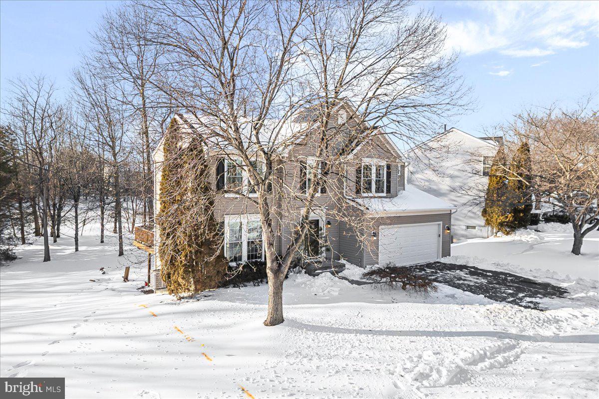 GREENHILL CROSSING - Residential