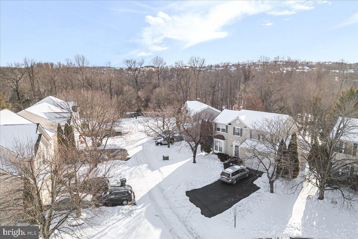 GREENHILL CROSSING - Residential