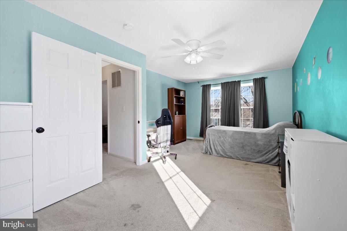 GREENHILL CROSSING - Residential