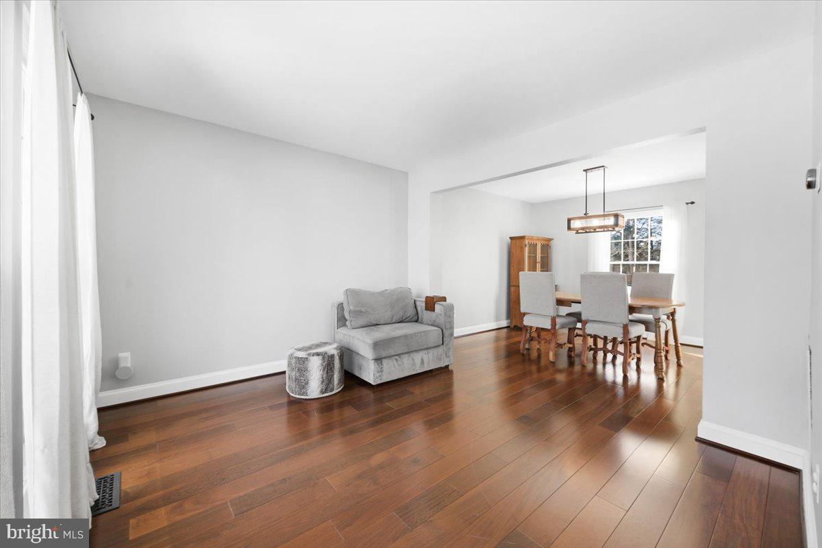 GREENHILL CROSSING - Residential