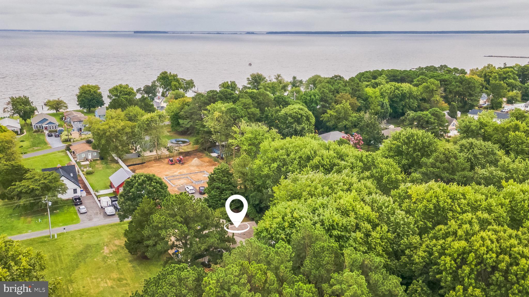 ROMANCOKE ON THE BAY - Residential