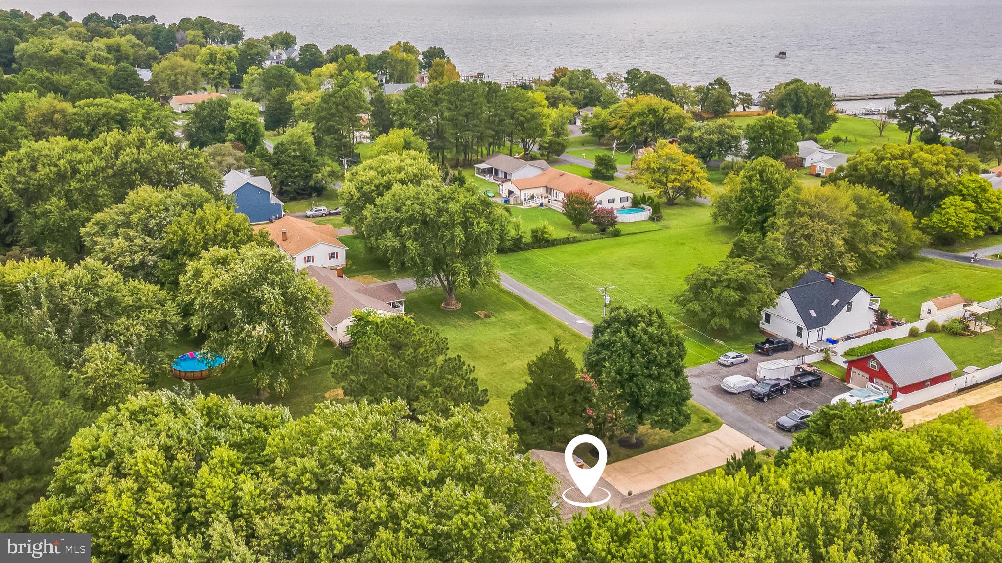 ROMANCOKE ON THE BAY - Residential