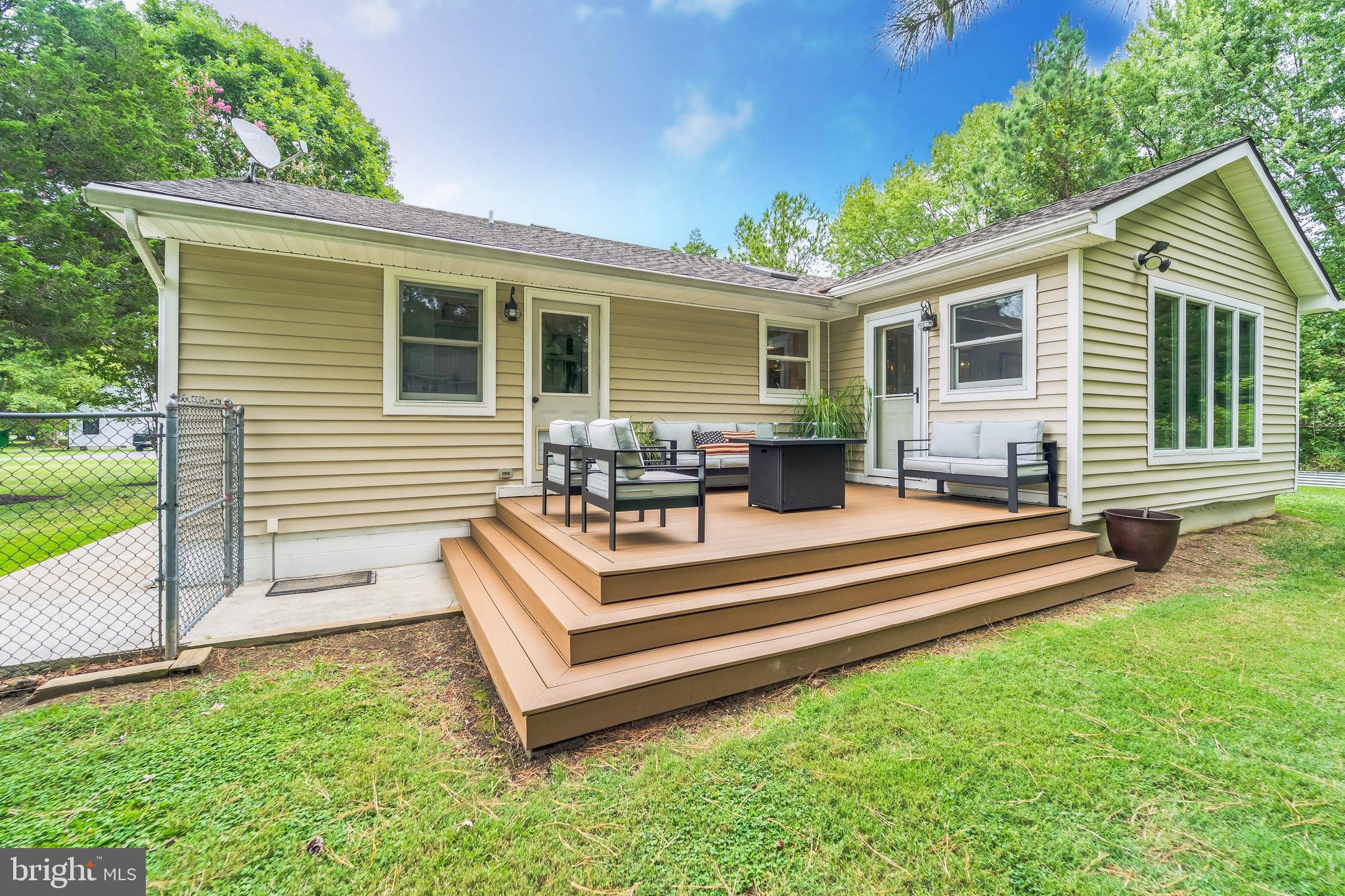 ROMANCOKE ON THE BAY - Residential