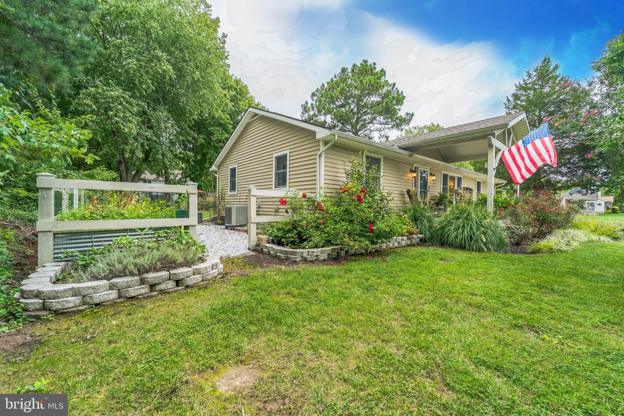 ROMANCOKE ON THE BAY - Residential