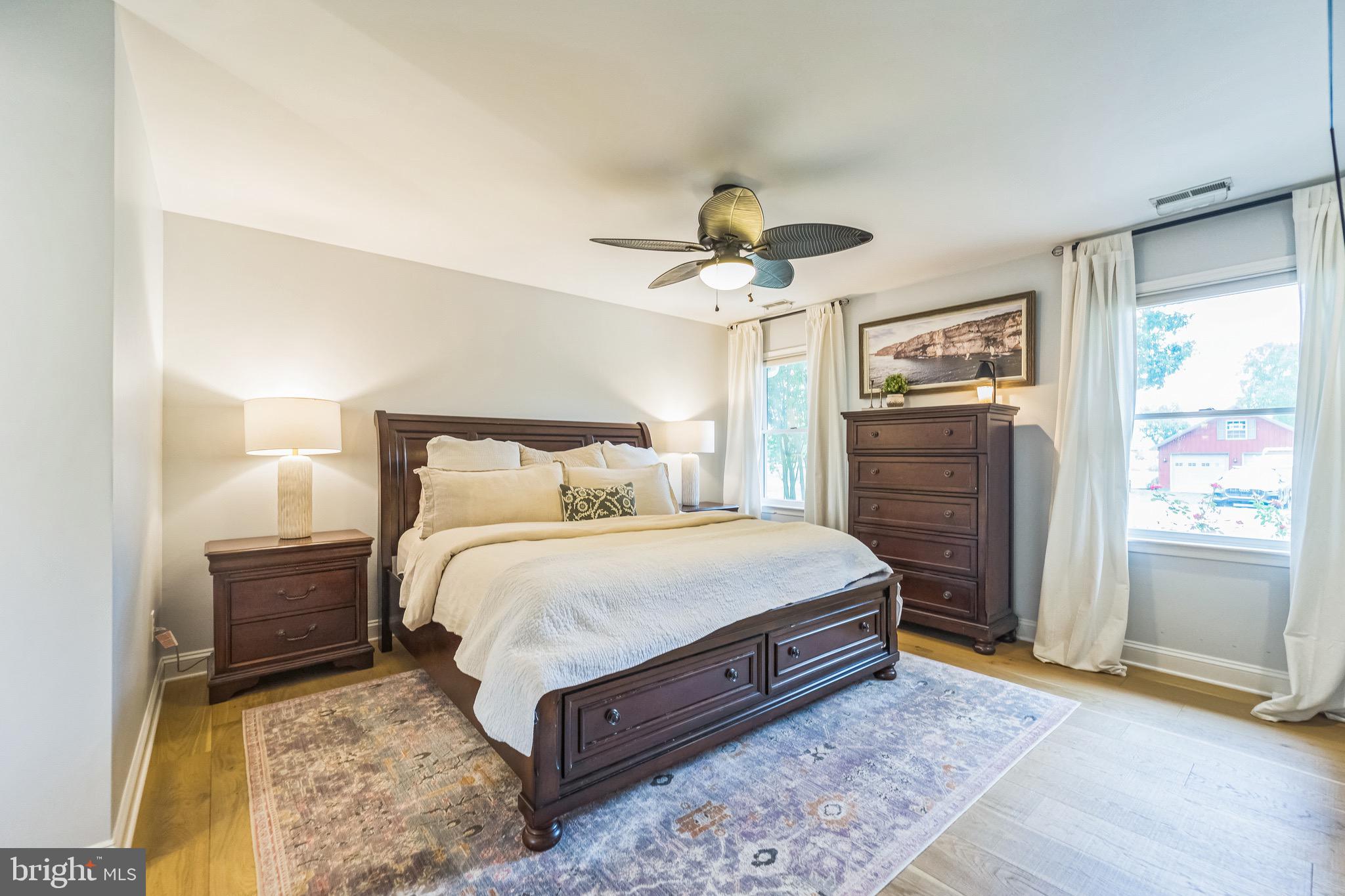 ROMANCOKE ON THE BAY - Residential