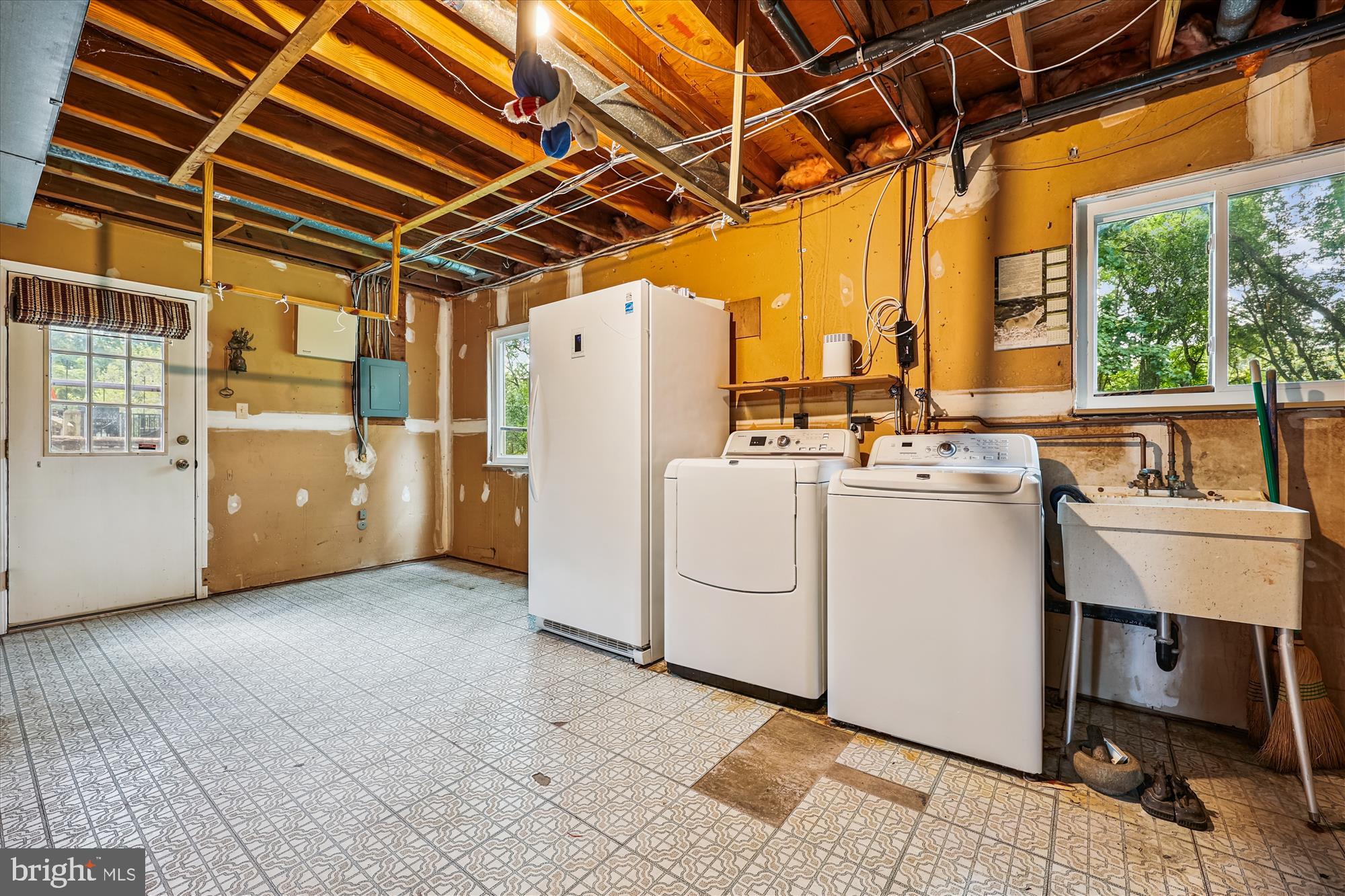 WESTLEIGH - Residential