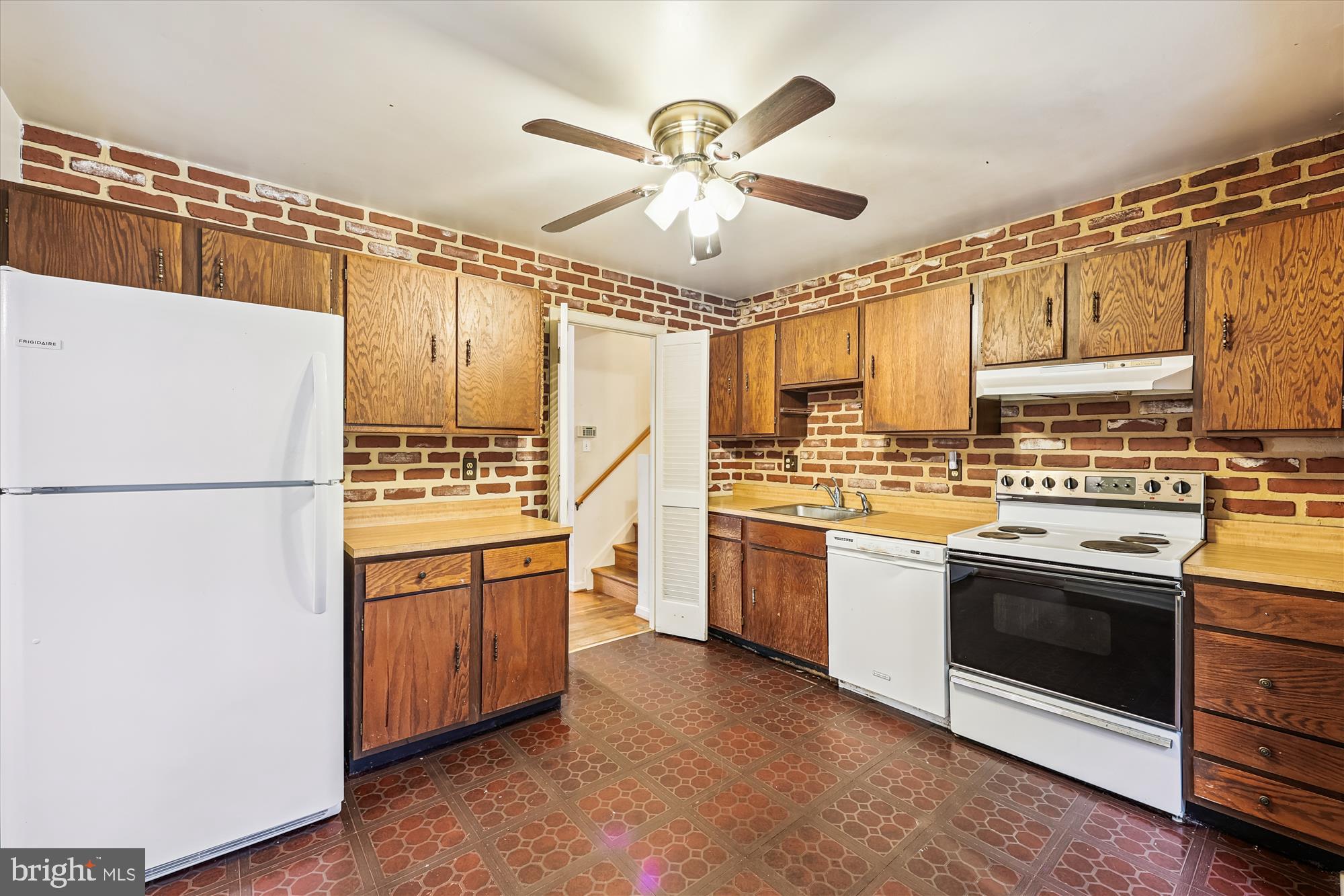 WESTLEIGH - Residential