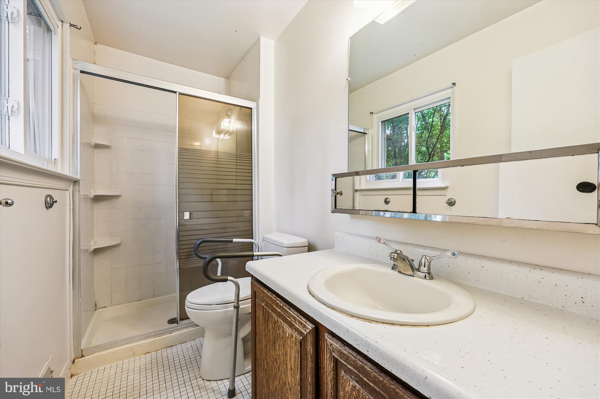 WESTLEIGH - Residential