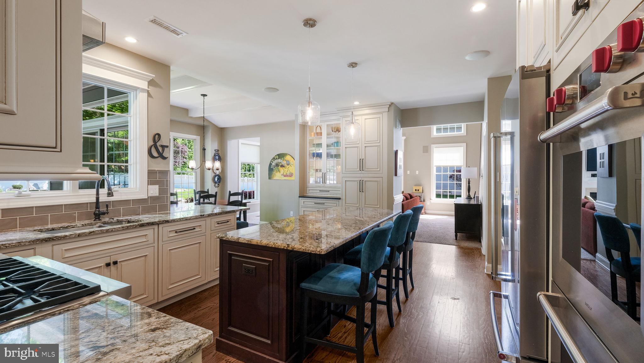 EAGLE GLENN - Residential