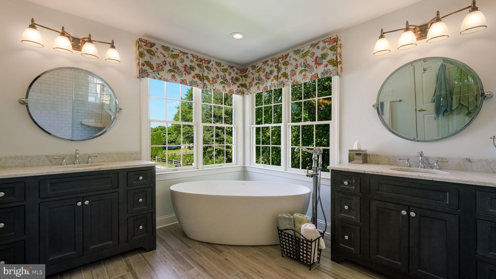 EAGLE GLENN - Residential