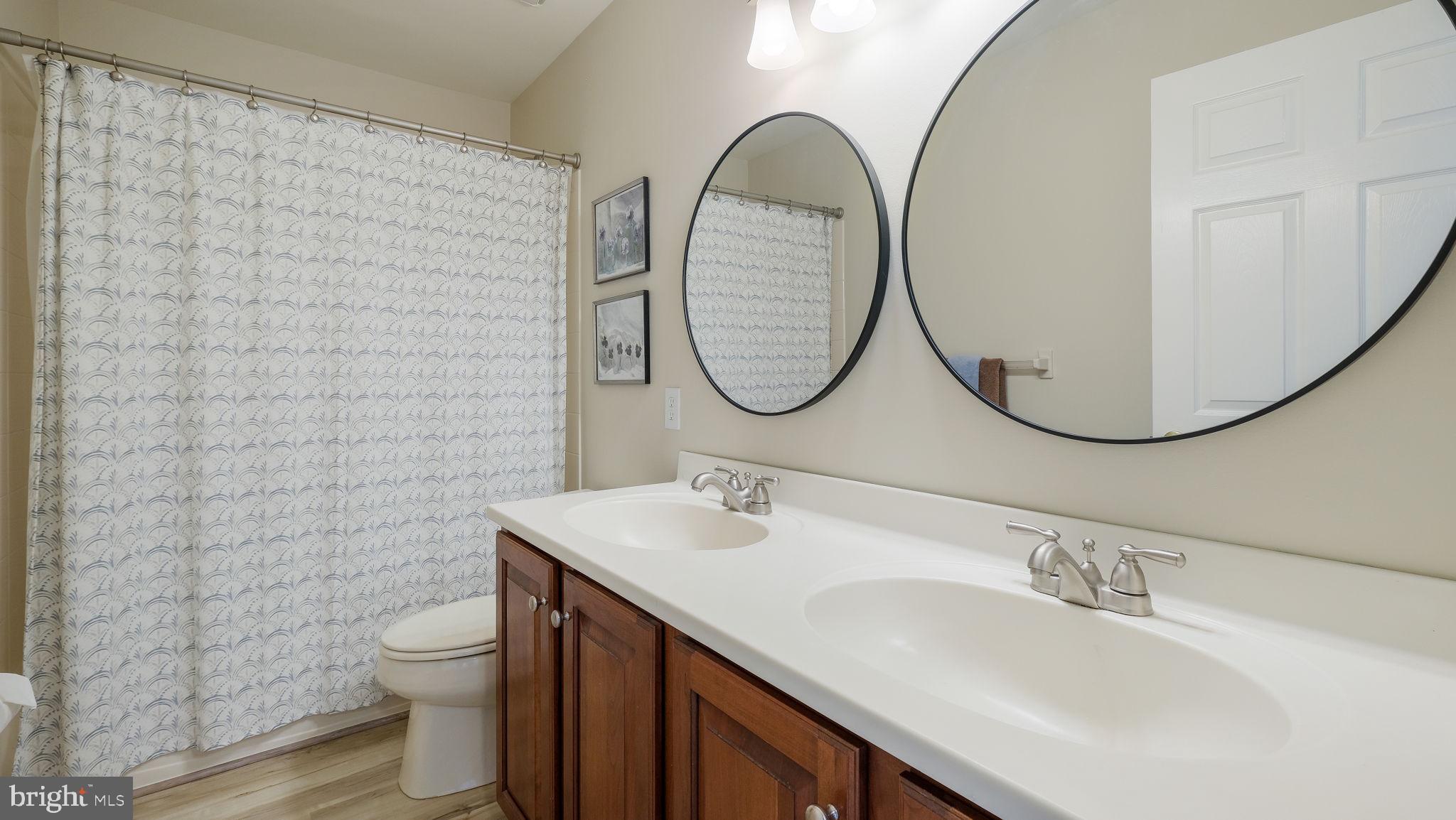 EAGLE GLENN - Residential