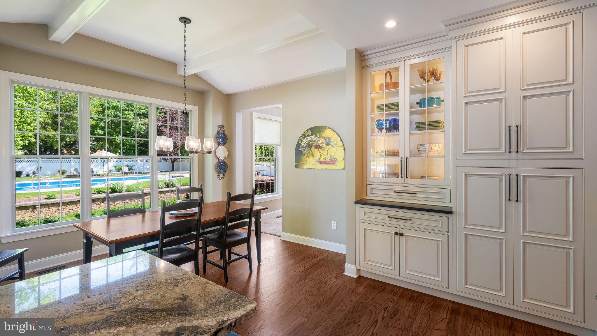 EAGLE GLENN - Residential