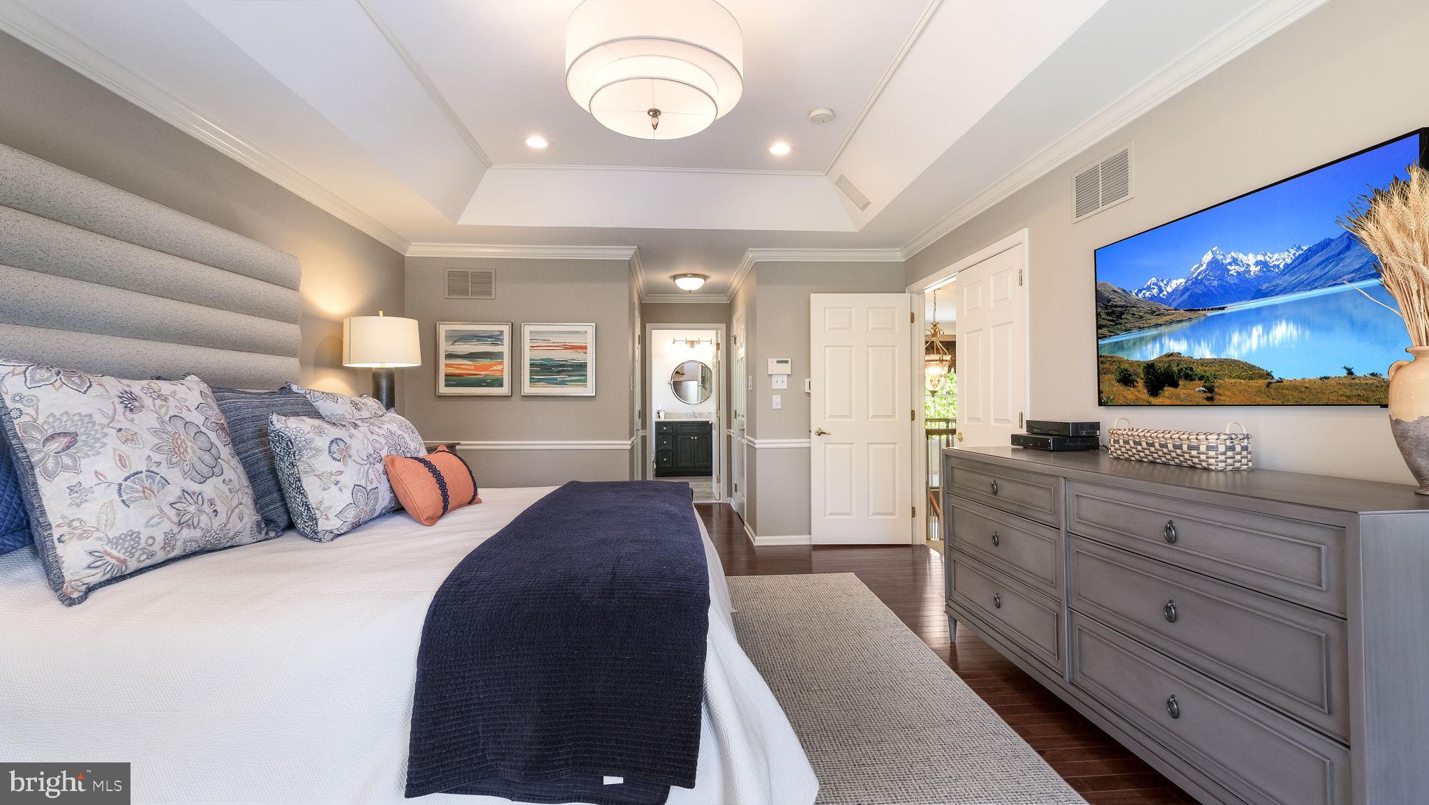 EAGLE GLENN - Residential