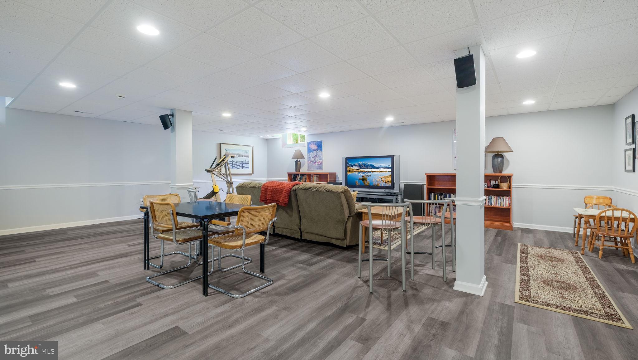 EAGLE GLENN - Residential