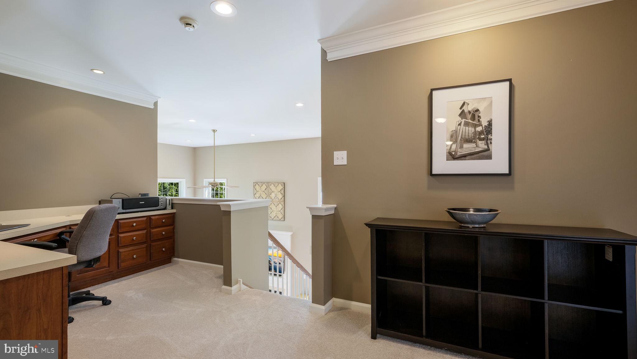 EAGLE GLENN - Residential