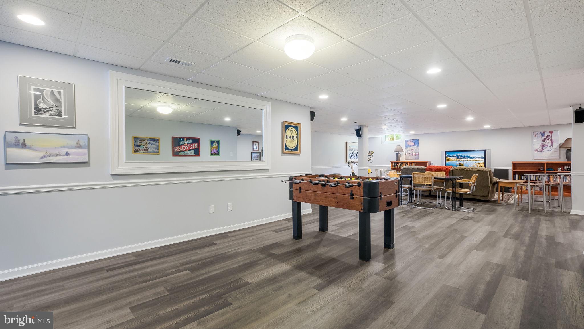 EAGLE GLENN - Residential