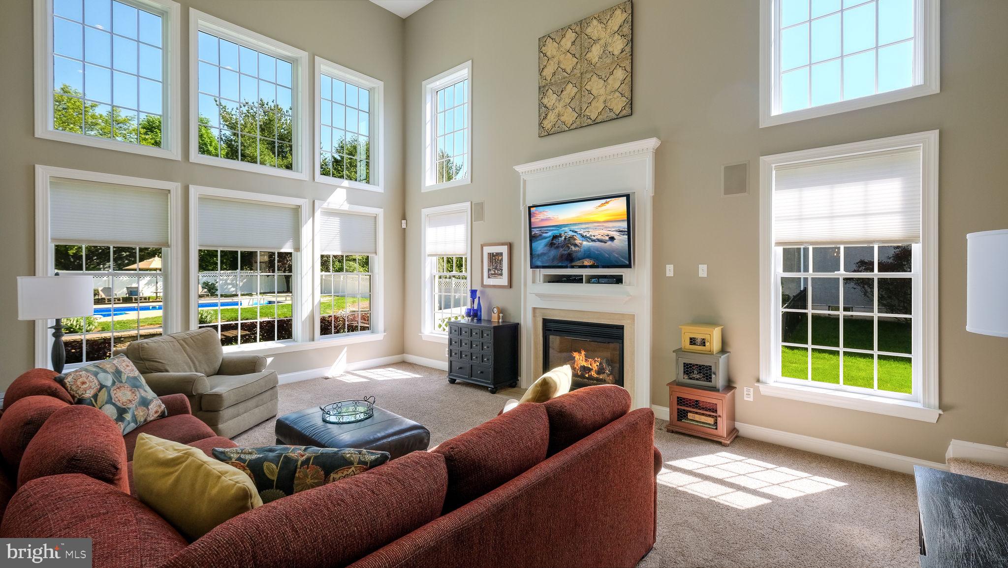 EAGLE GLENN - Residential