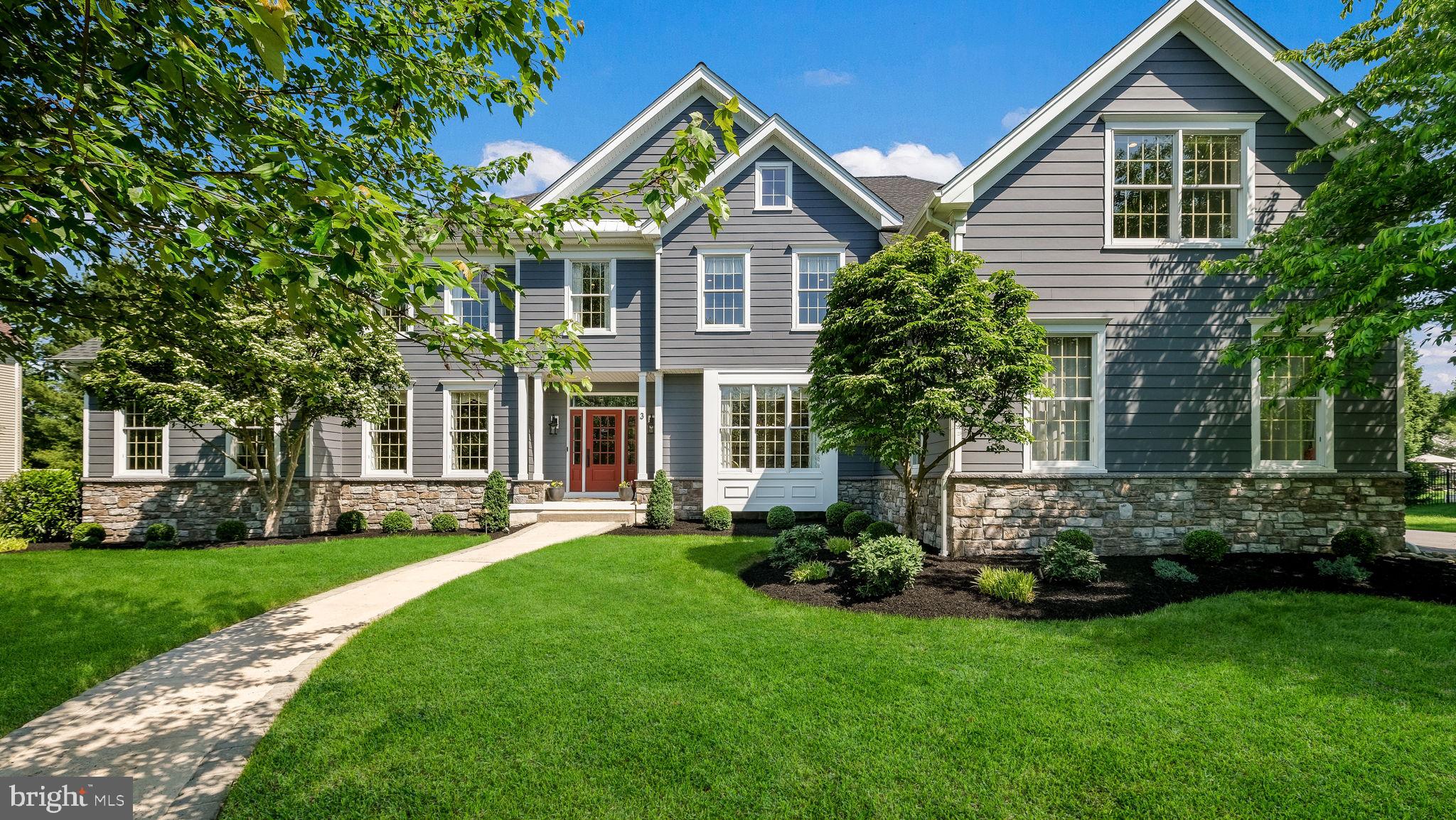 EAGLE GLENN - Residential