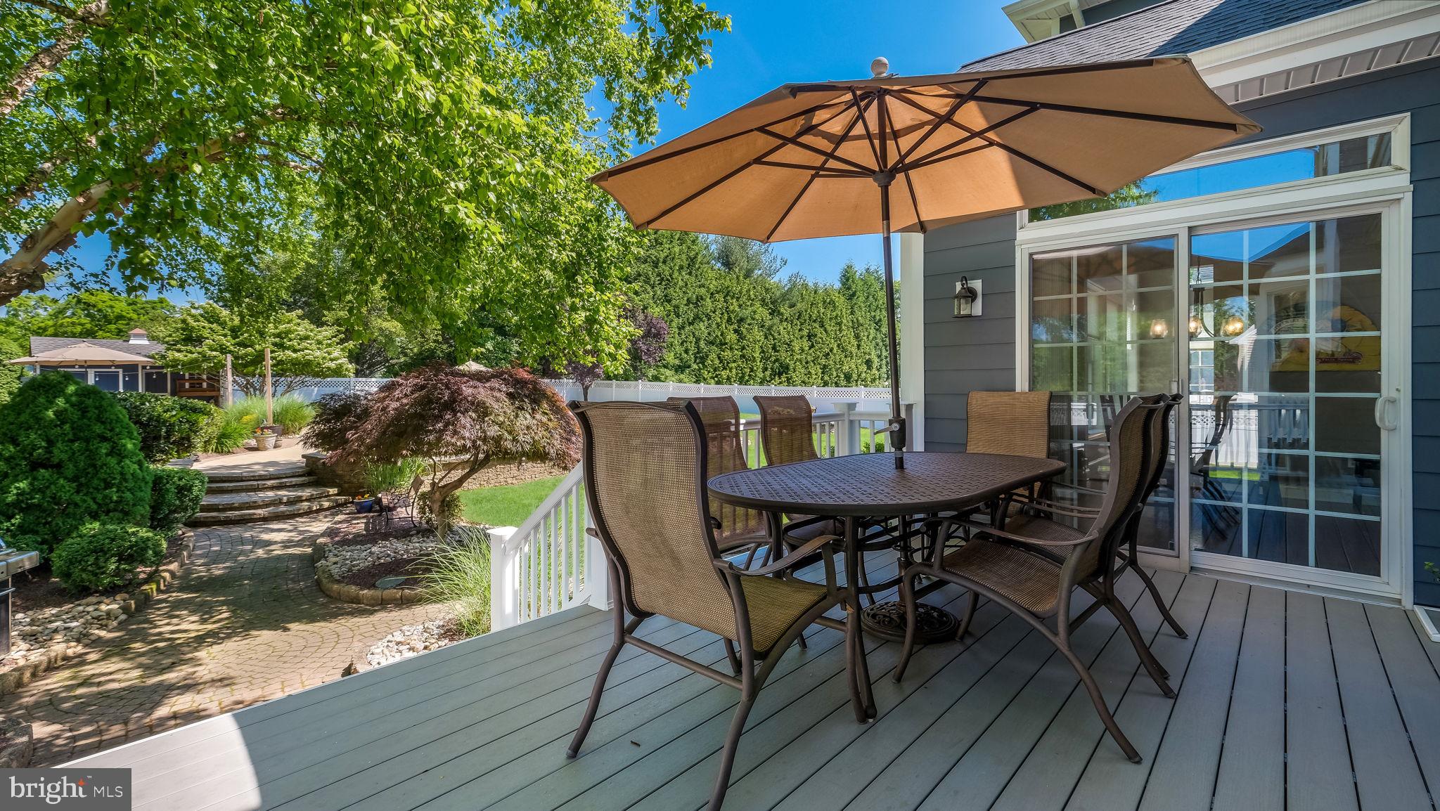 EAGLE GLENN - Residential