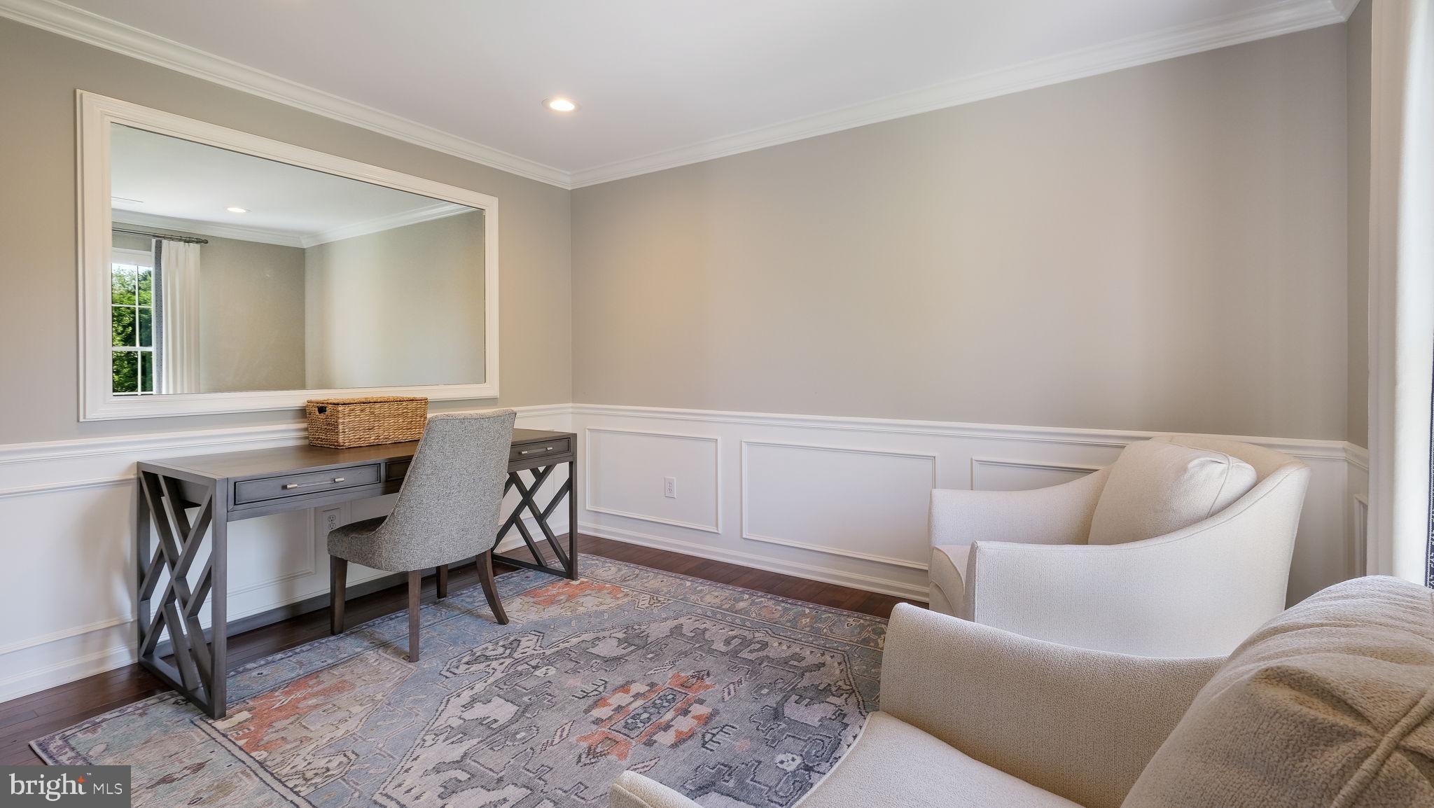 EAGLE GLENN - Residential