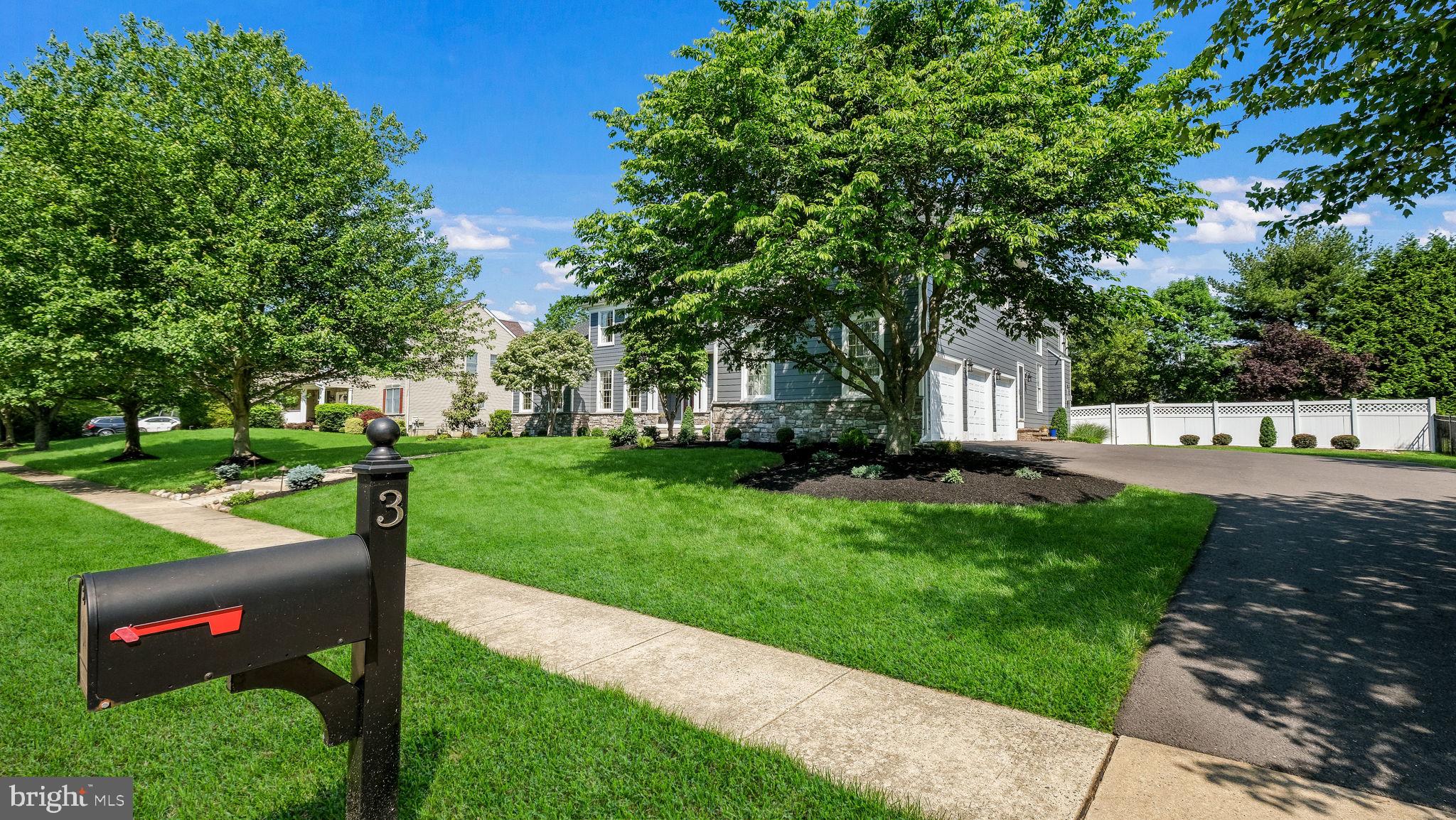 EAGLE GLENN - Residential