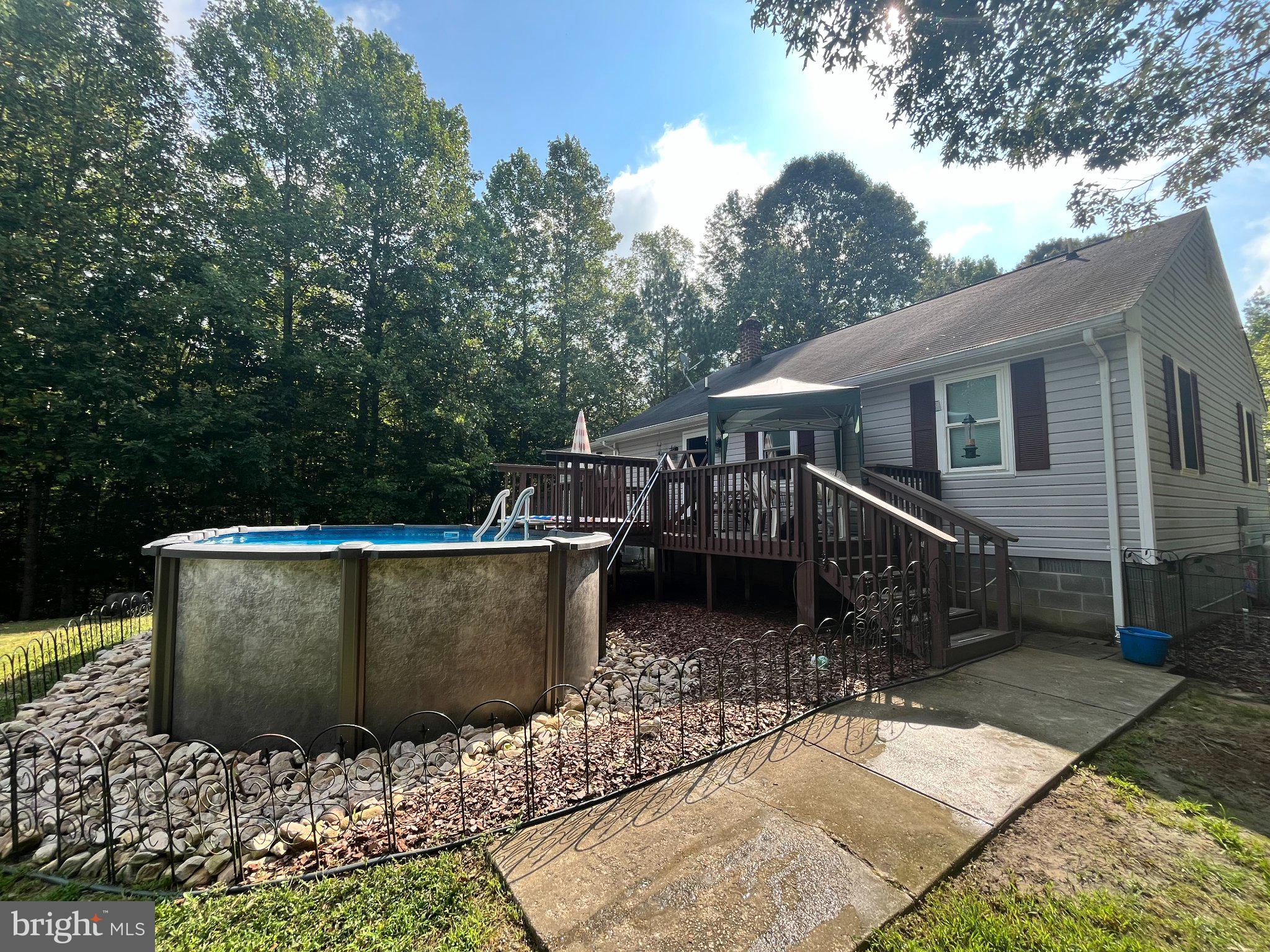615 REED BRIDGE FARM ROAD E