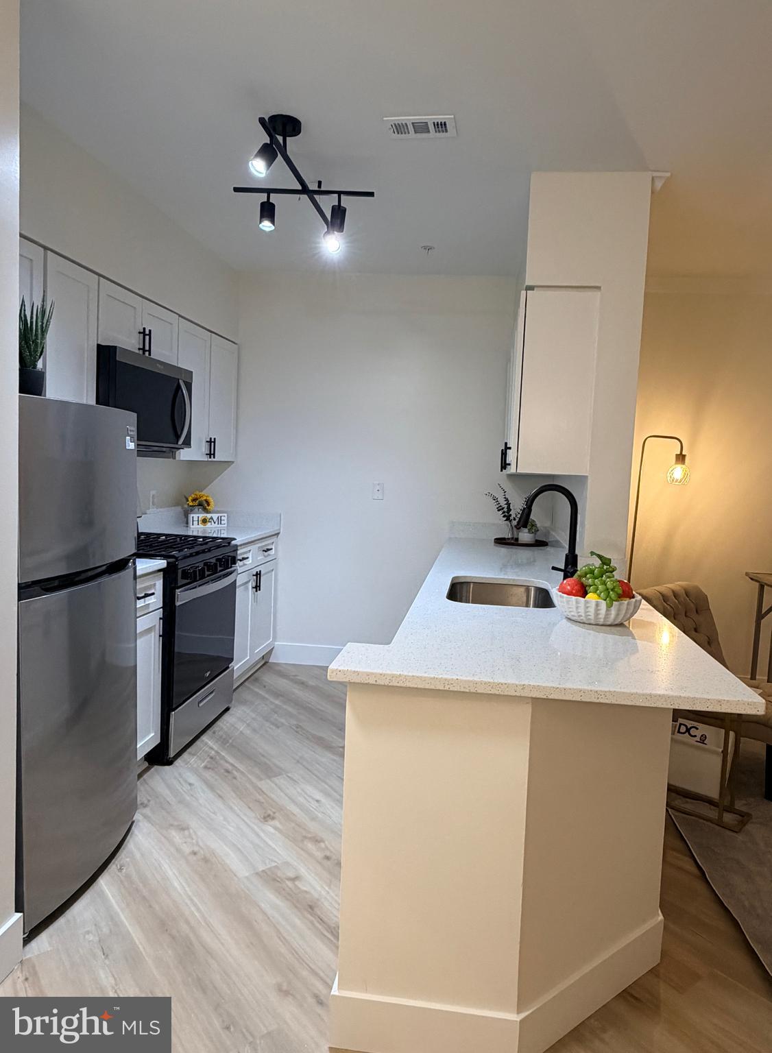 WORLDGATE CONDO - Residential