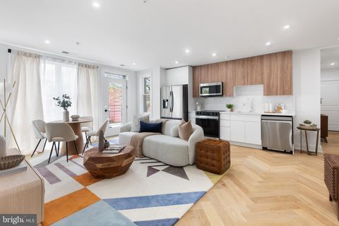 1124 FLORIDA AVENUE NE 107 WASHINGTON DC 20002