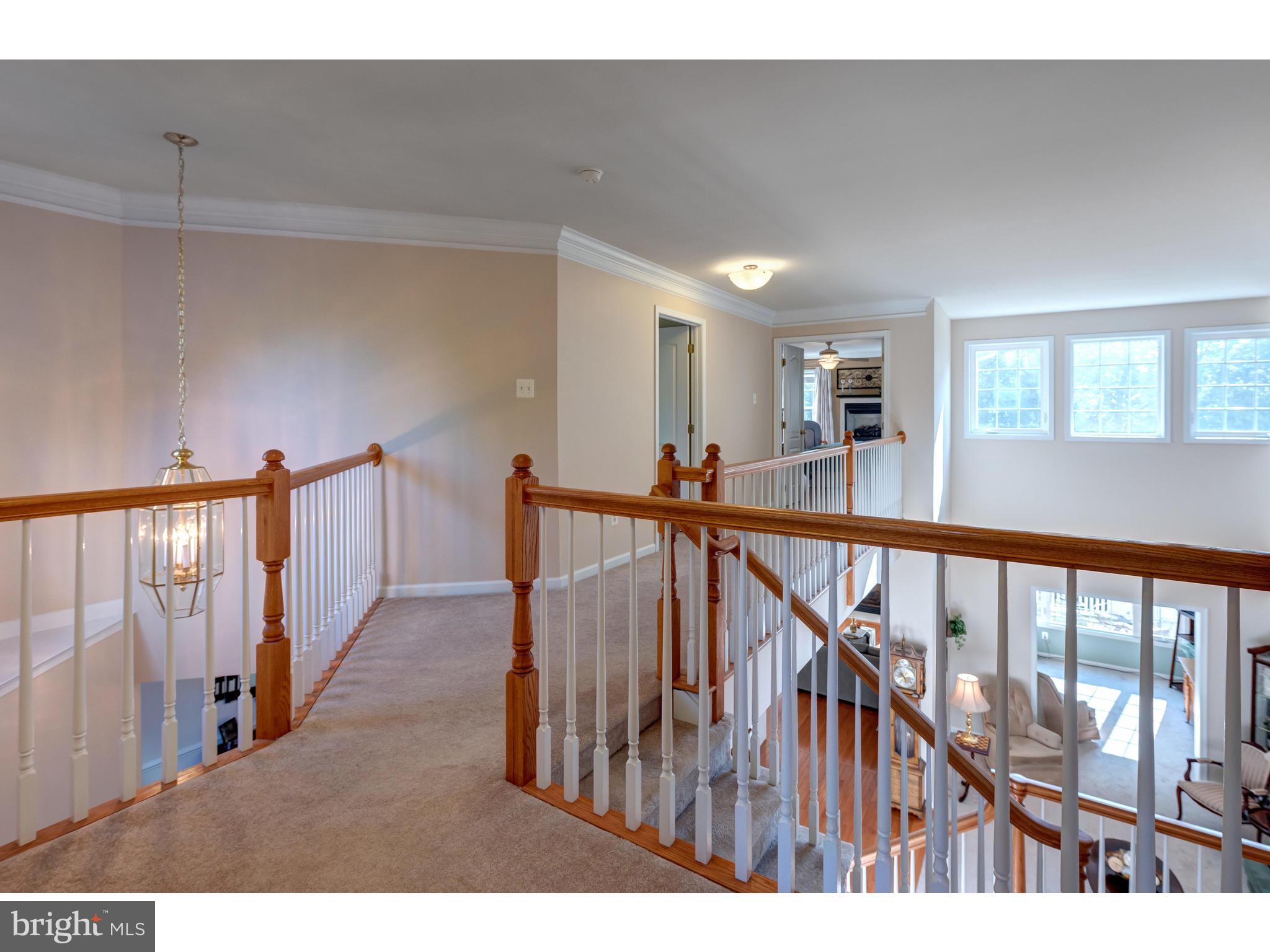 RIVERCREST - Residential