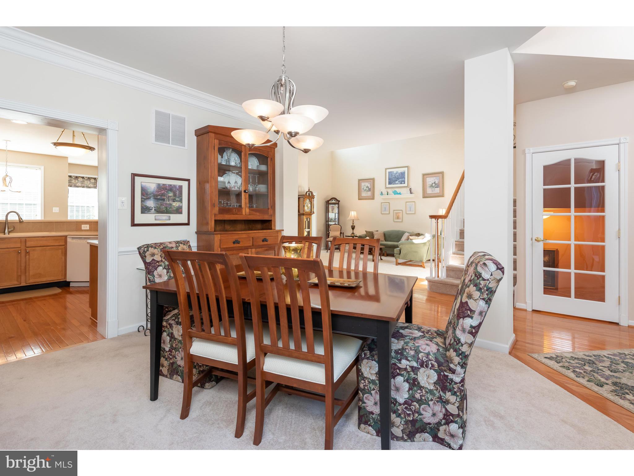 RIVERCREST - Residential