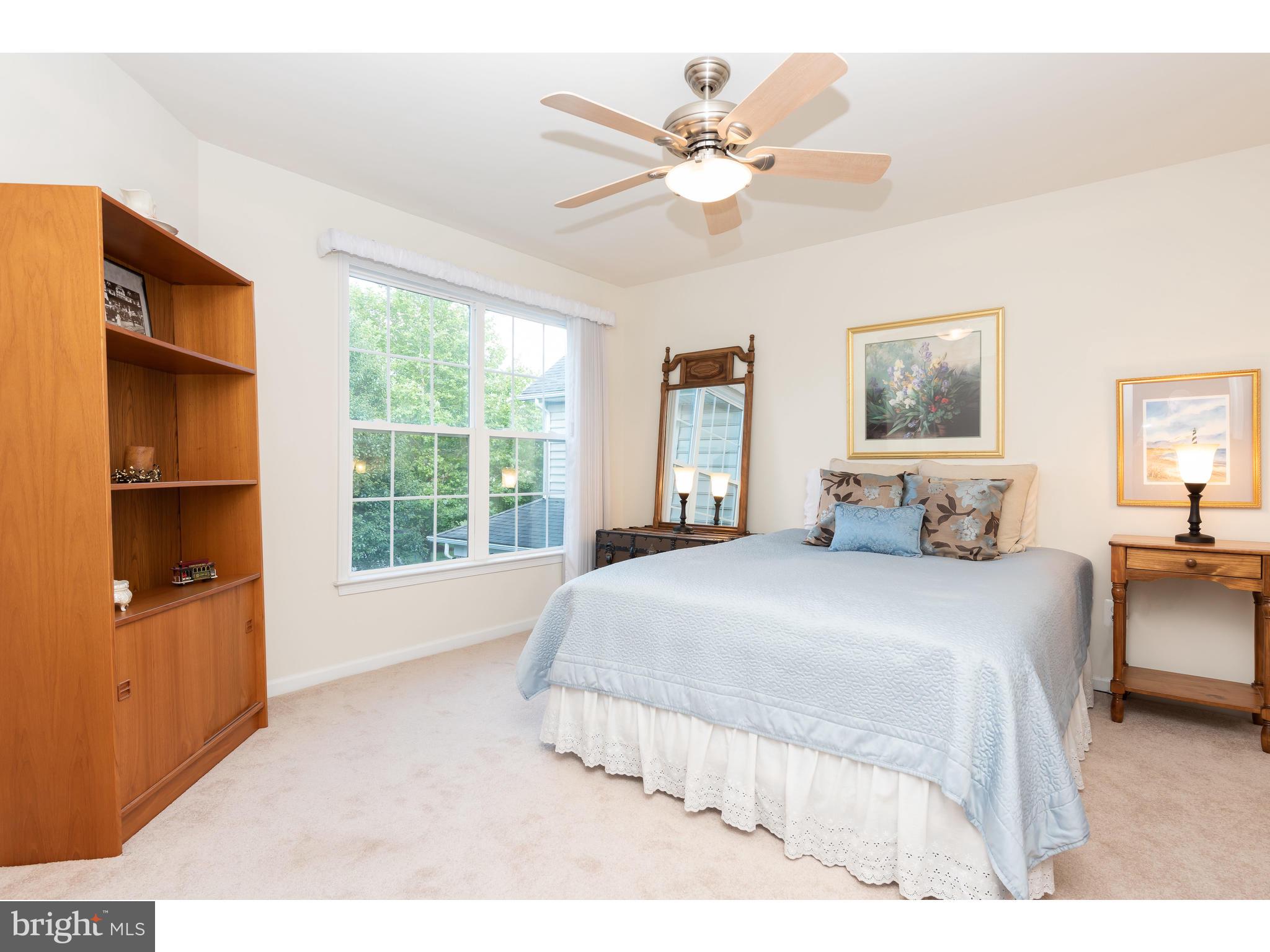 RIVERCREST - Residential