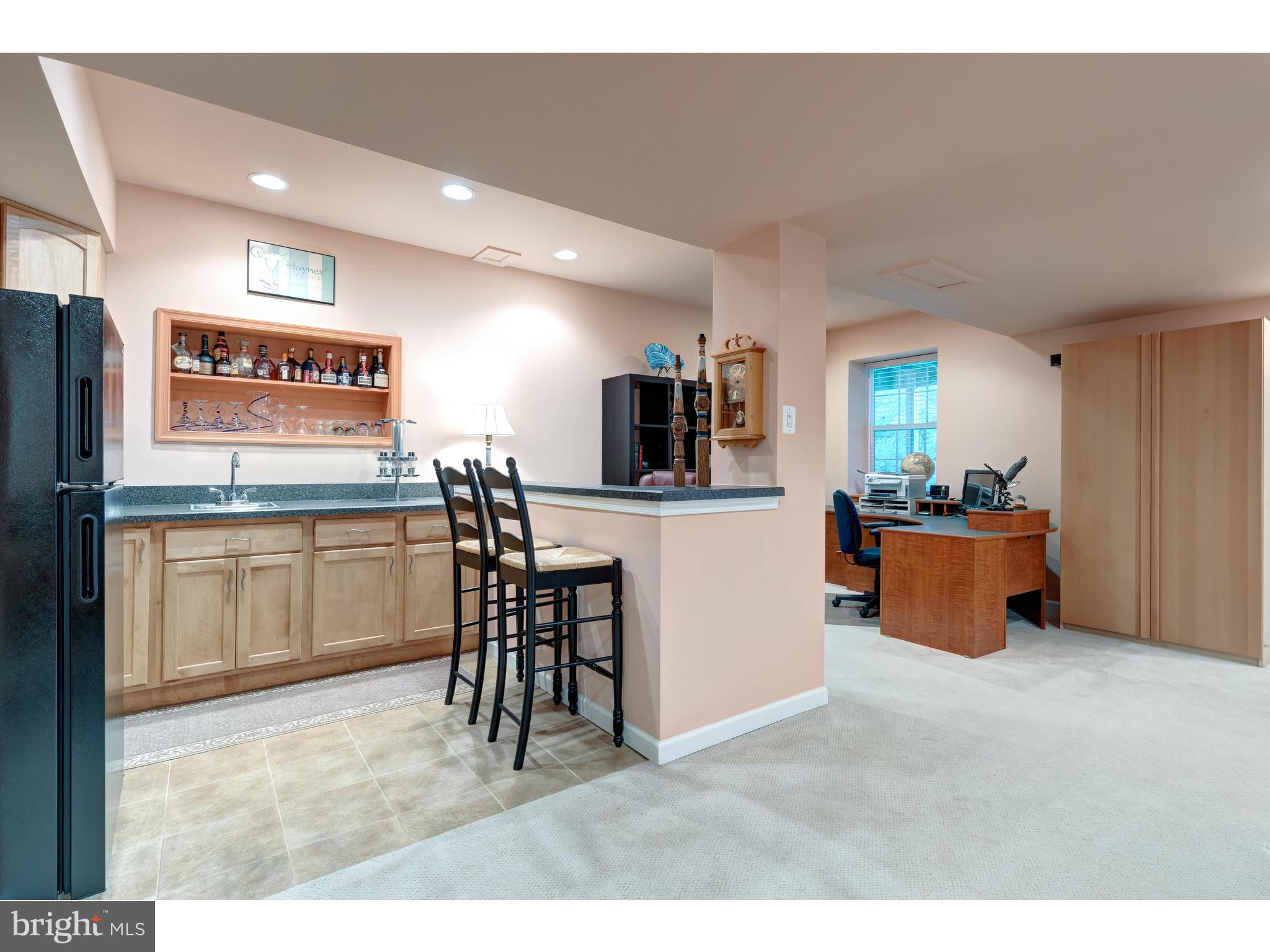 RIVERCREST - Residential