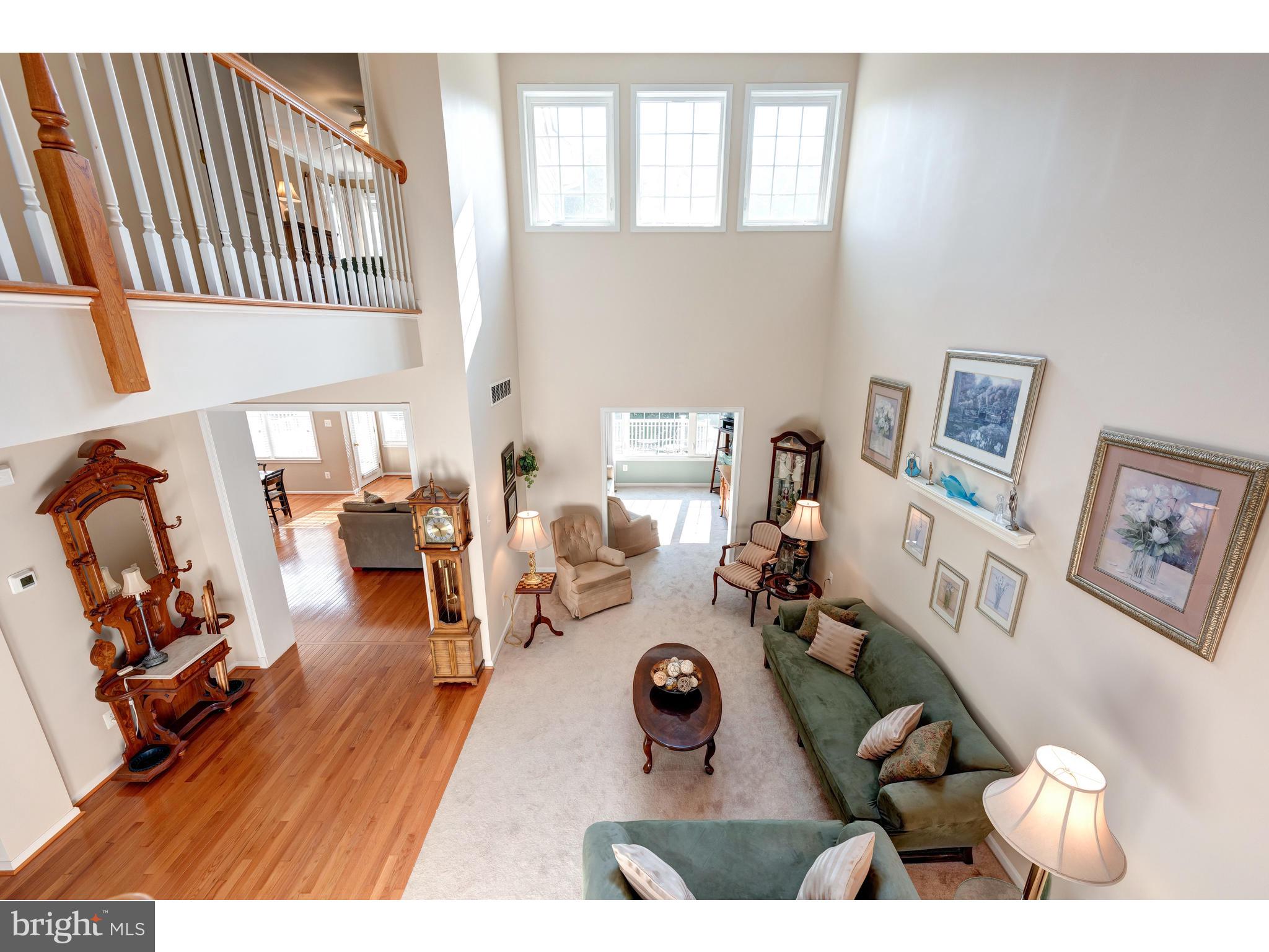 RIVERCREST - Residential