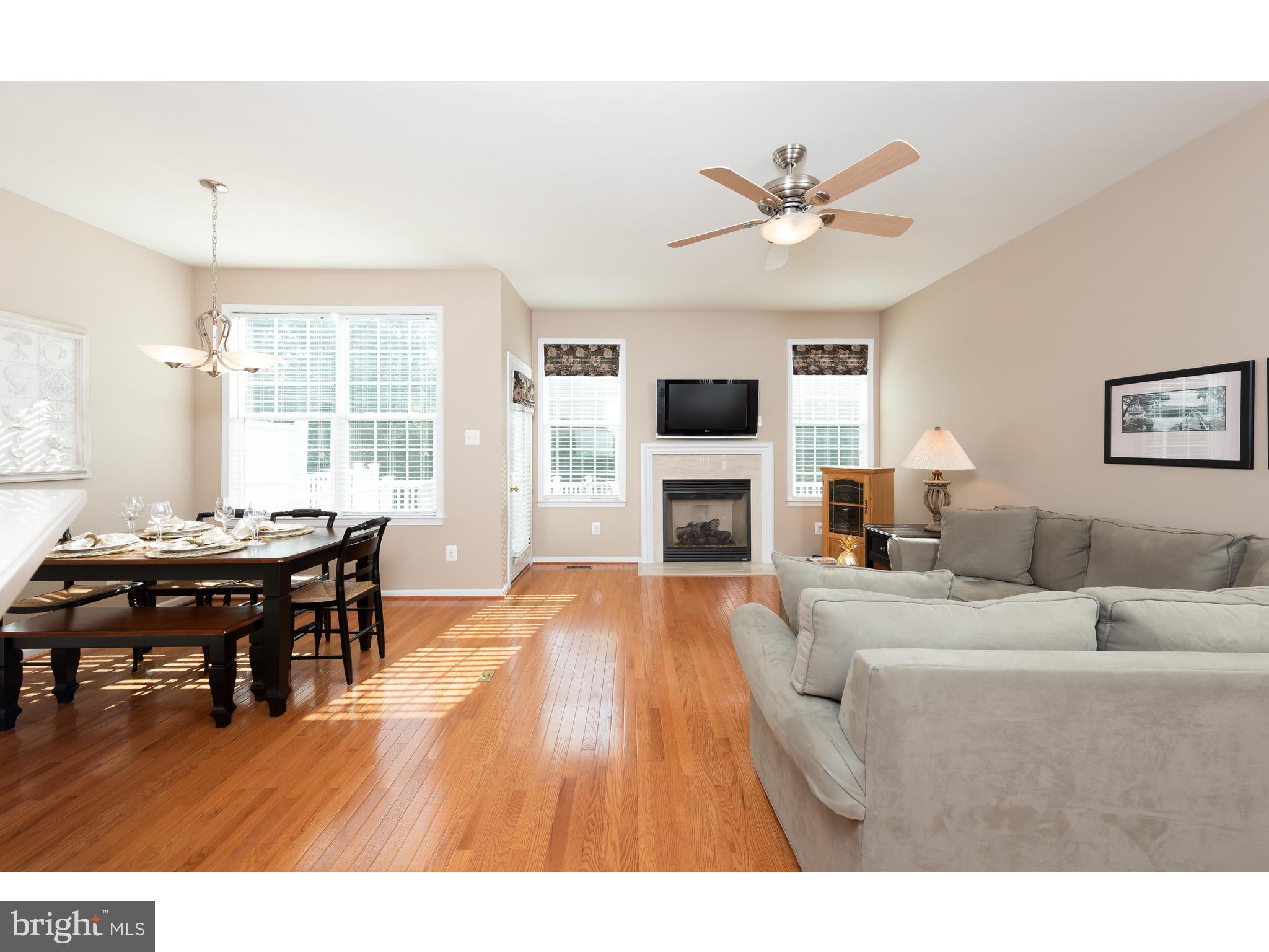 RIVERCREST - Residential