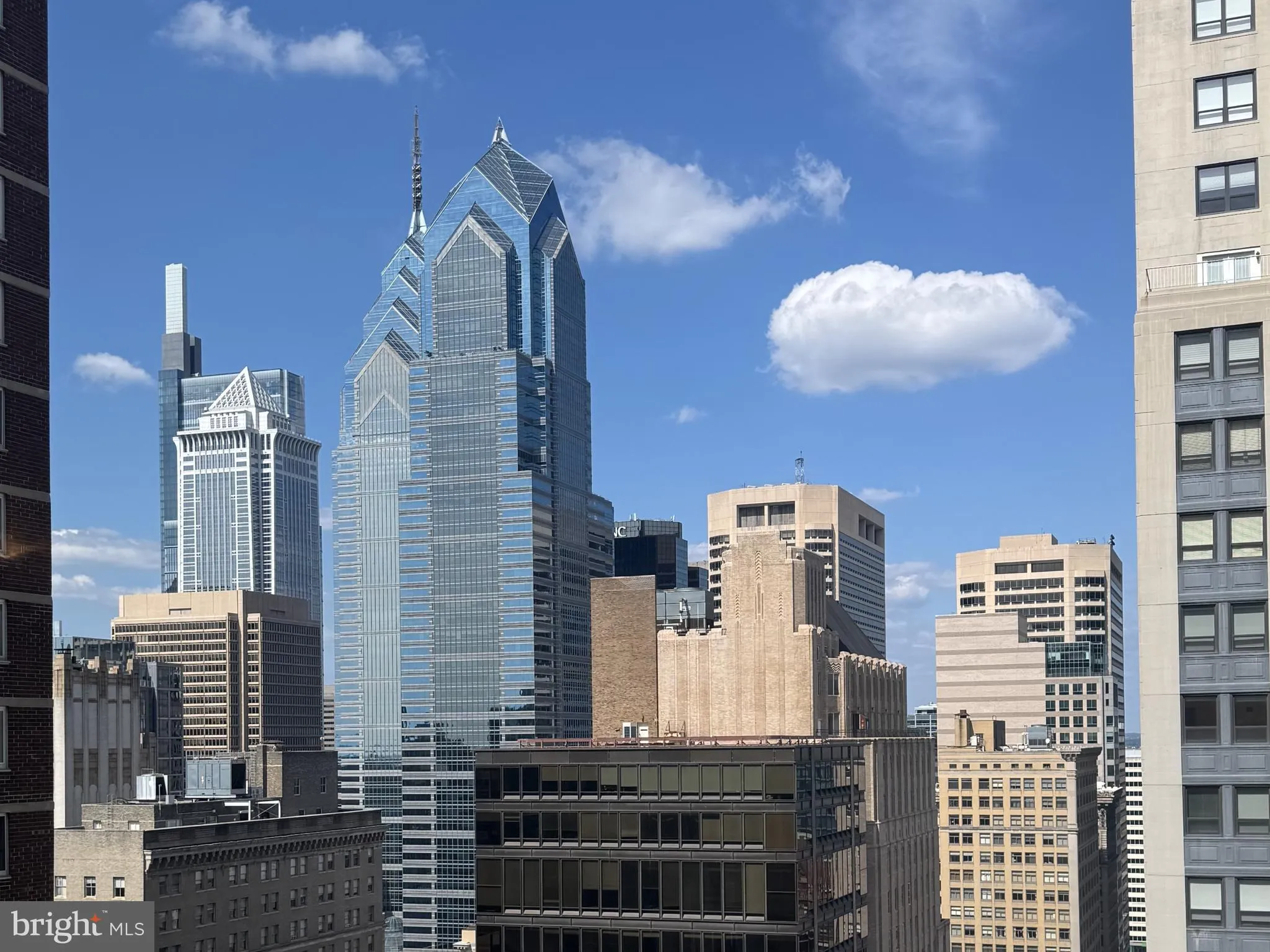 Philadelphia, Pennsylvania 19102, United States, 1 Bedroom Bedrooms, ,1 BathroomBathrooms,Residential,Active,184755