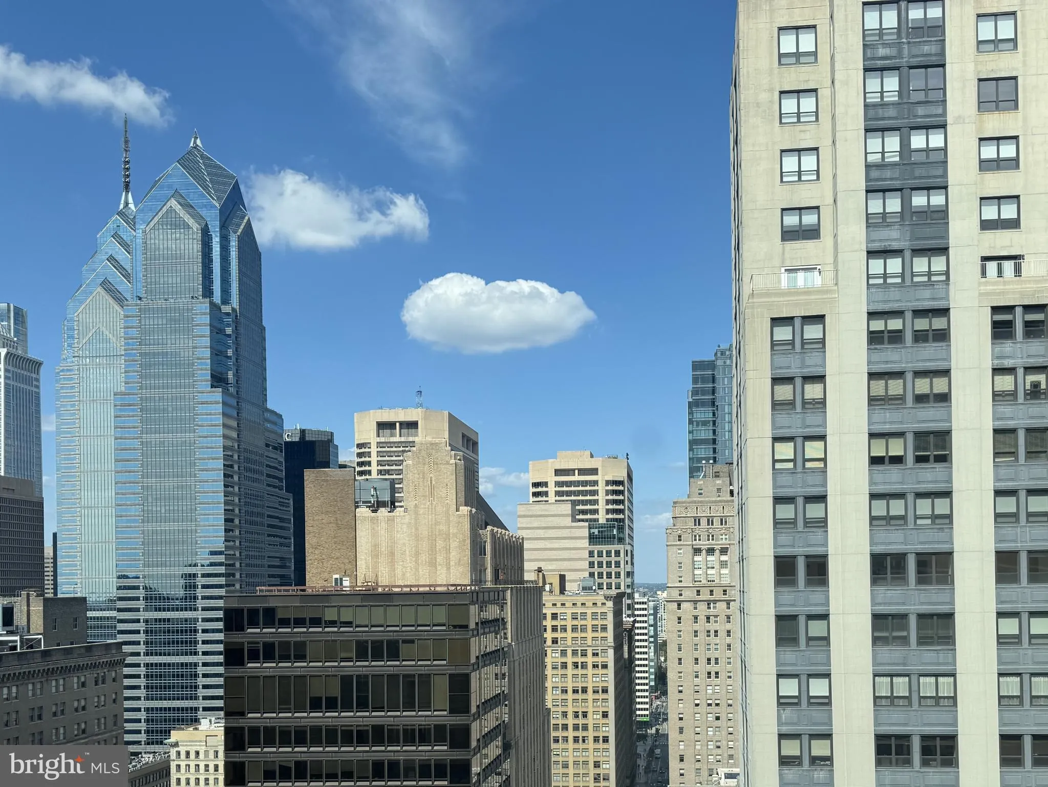 Philadelphia, Pennsylvania 19102, United States, 1 Bedroom Bedrooms, ,1 BathroomBathrooms,Residential,Active,184755