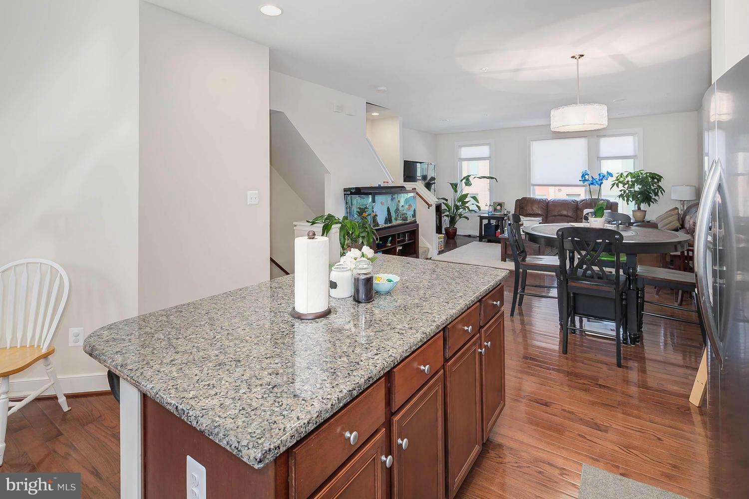 MOSAIC AT MERRIFIELD - Residential