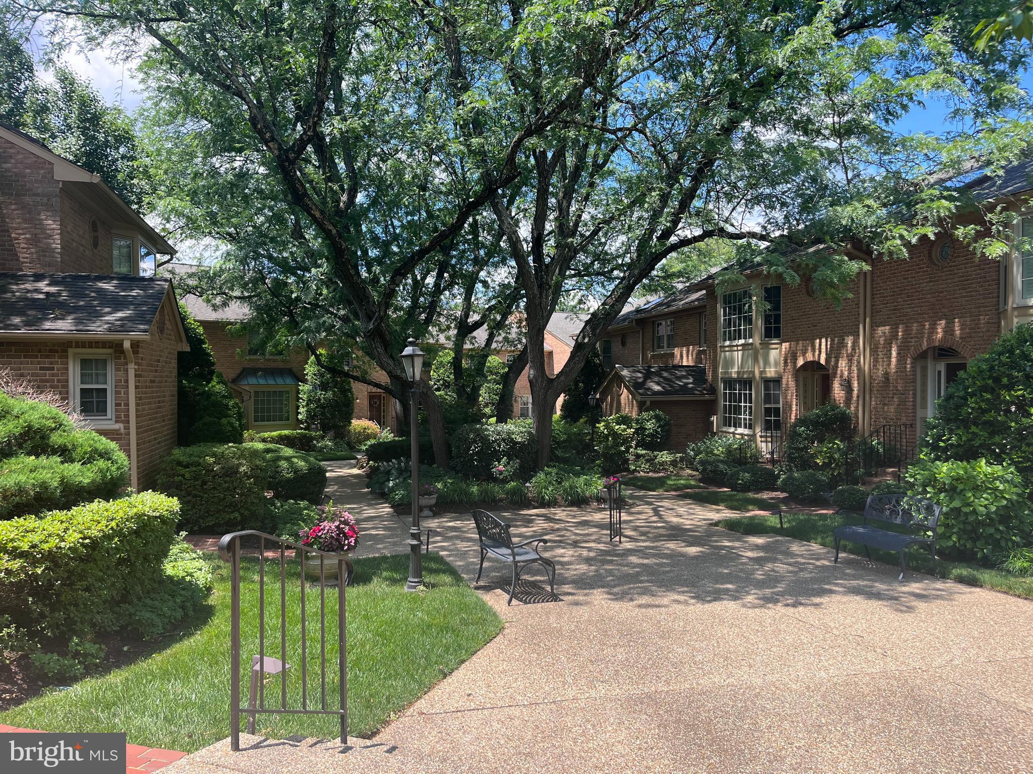 7328 AYNSLEY LANE